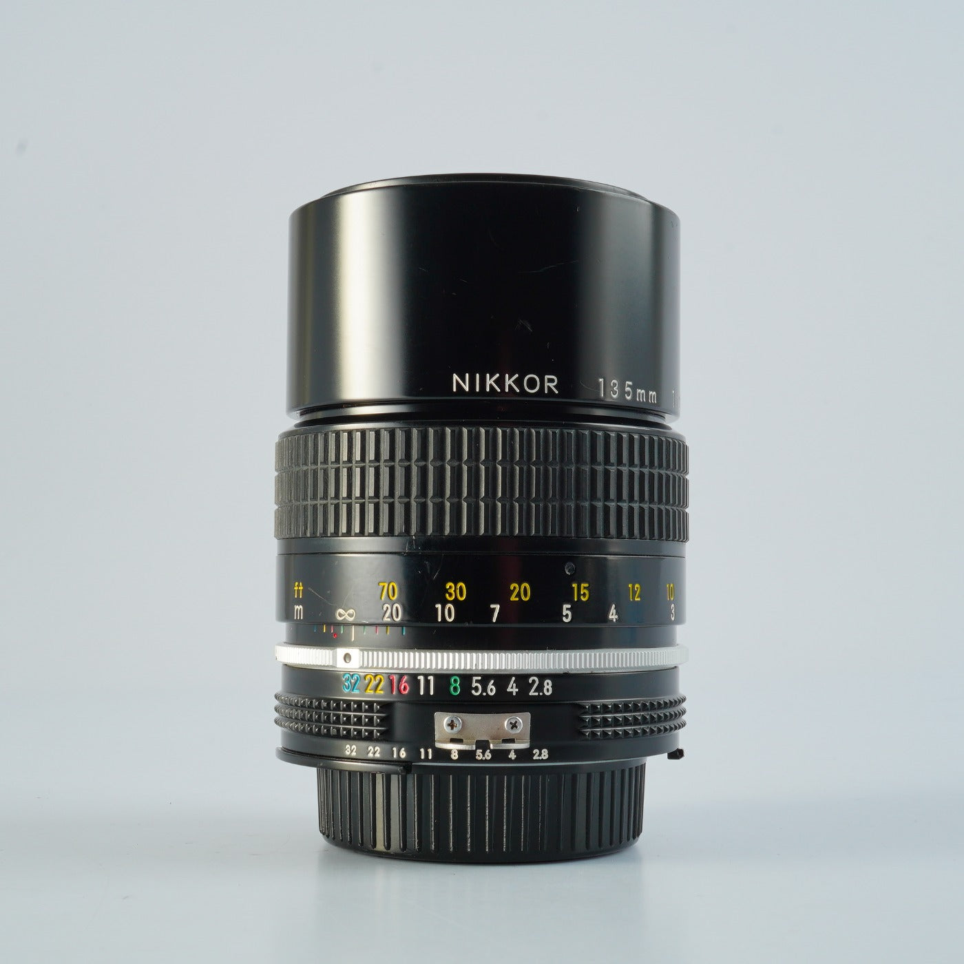 Nikon Ai NIKKOR 135mm F/2.8 単焦点レンズ