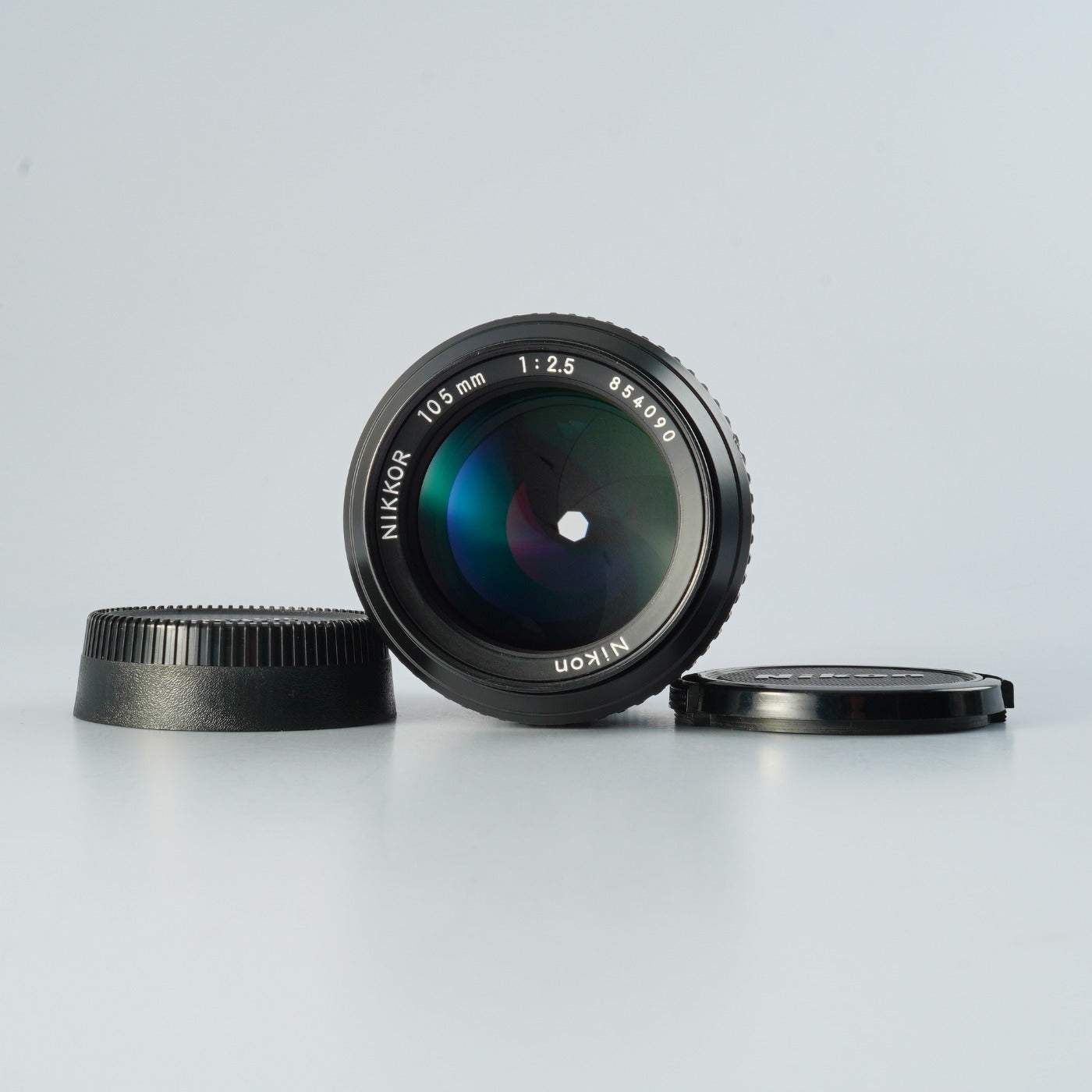 Nikon Ai NIKKOR 105mm F/2.5 単焦点レンズ