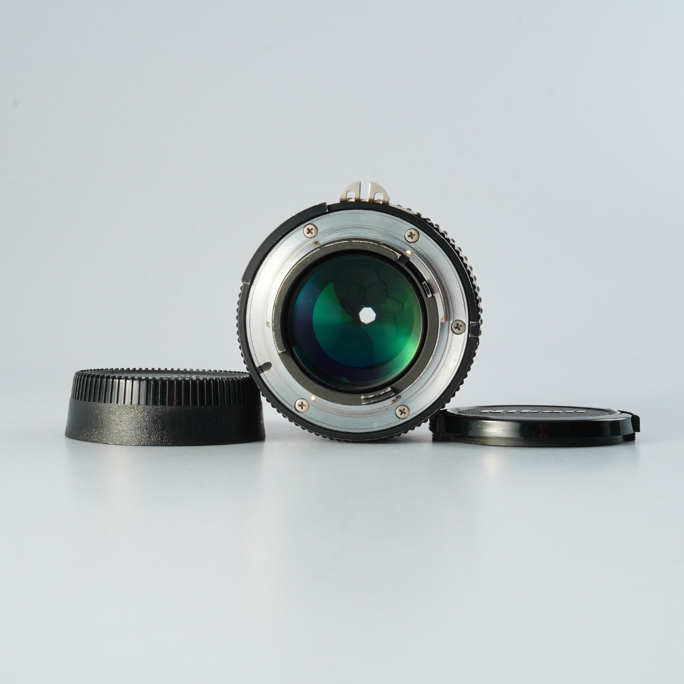 Nikon Ai NIKKOR 105mm F/2.5 単焦点レンズ