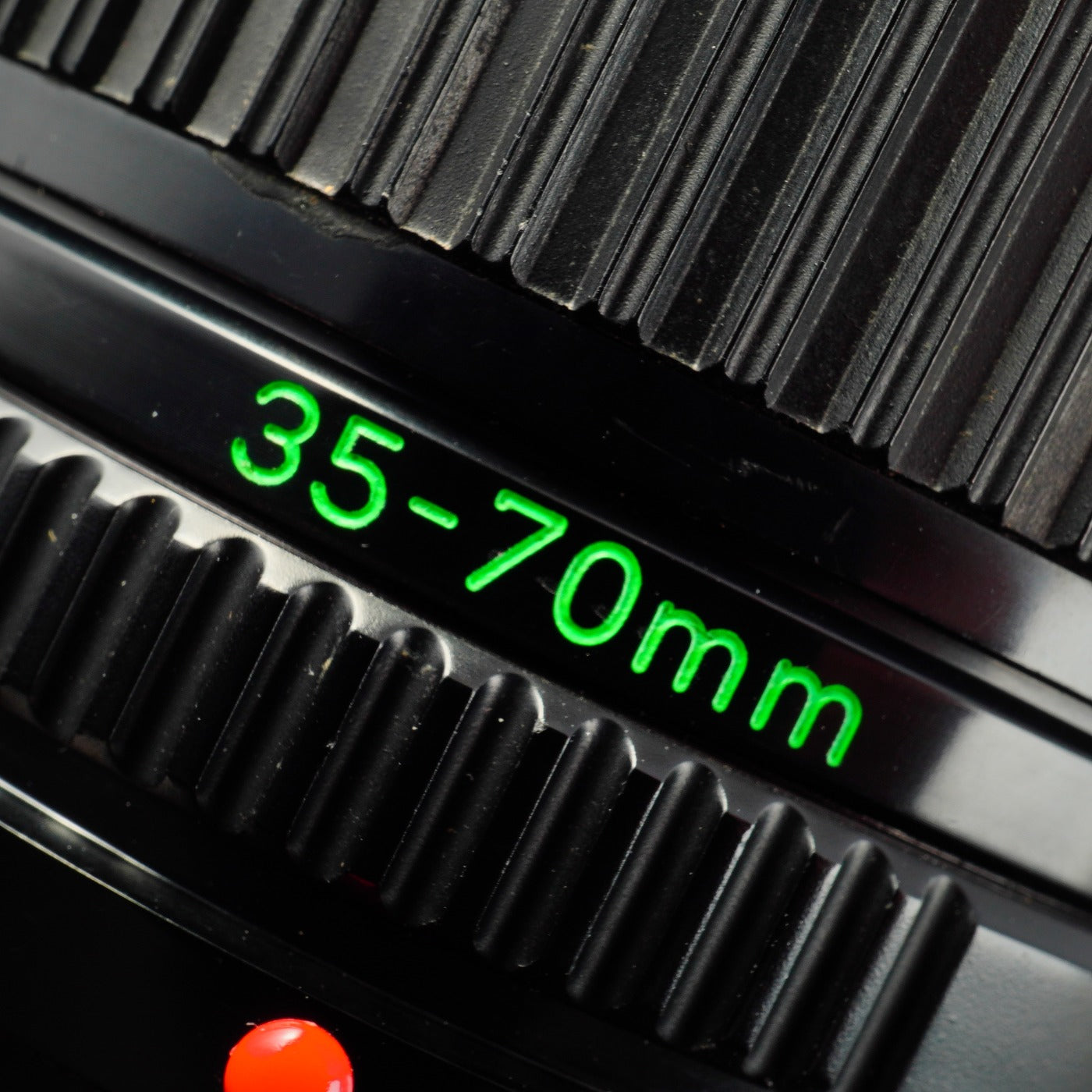 Canon FD 35-70mm F/4 ズームレンズ