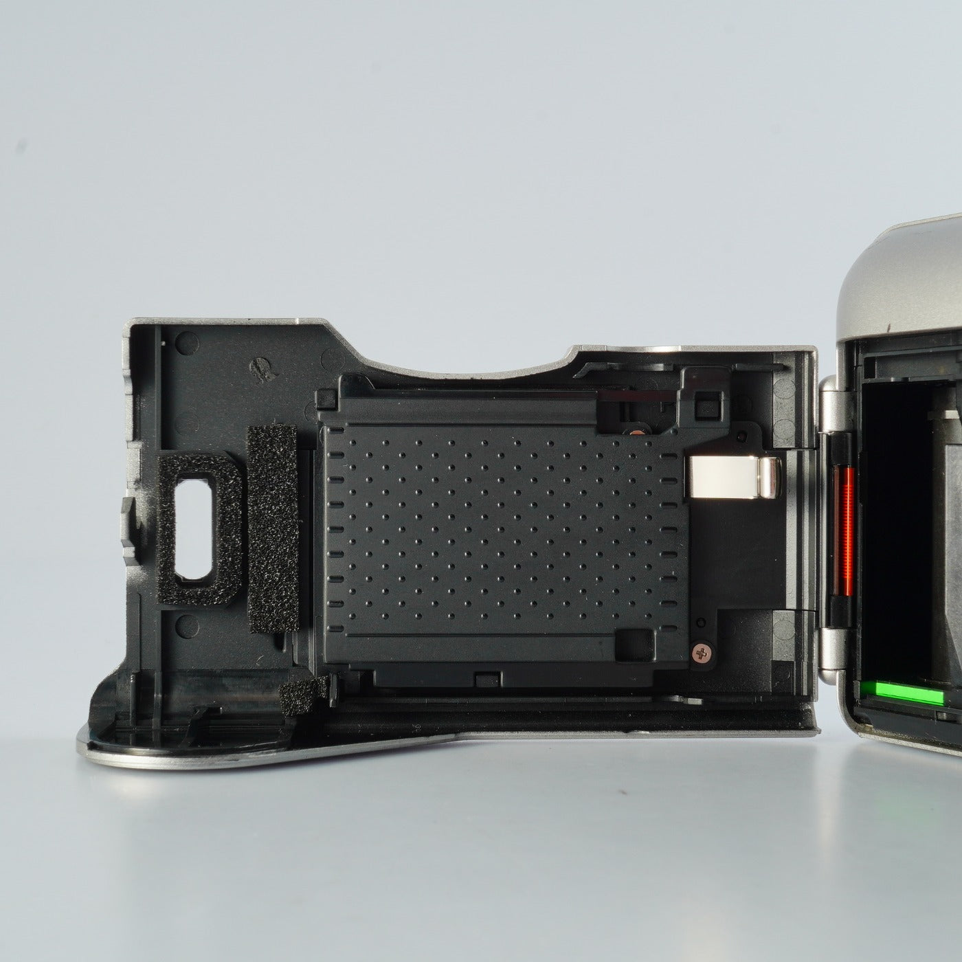 FUJIFILM Zoom Date 120V 38-120mm コンパクトフィルムカメラ