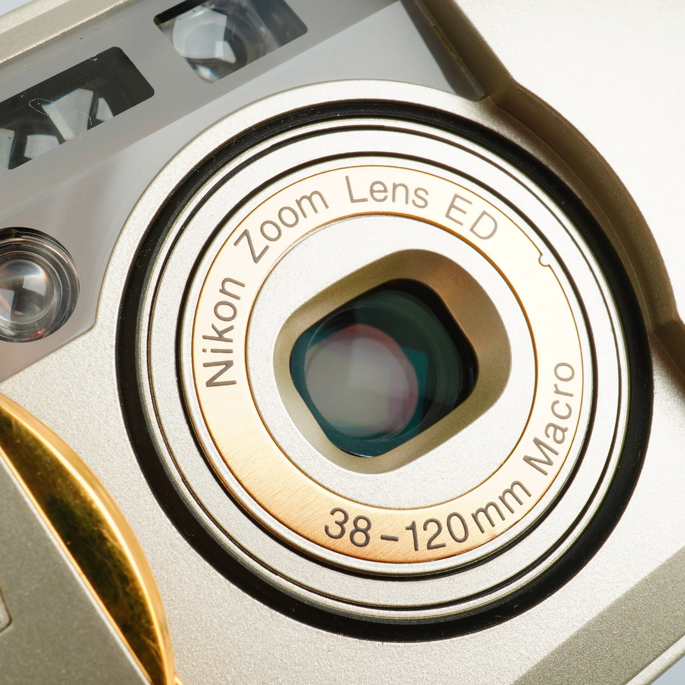 Nikon Lite Touch Zoom 120 ED 38-120mm F/5.3-10.5 コンパクトフィルムカメラ