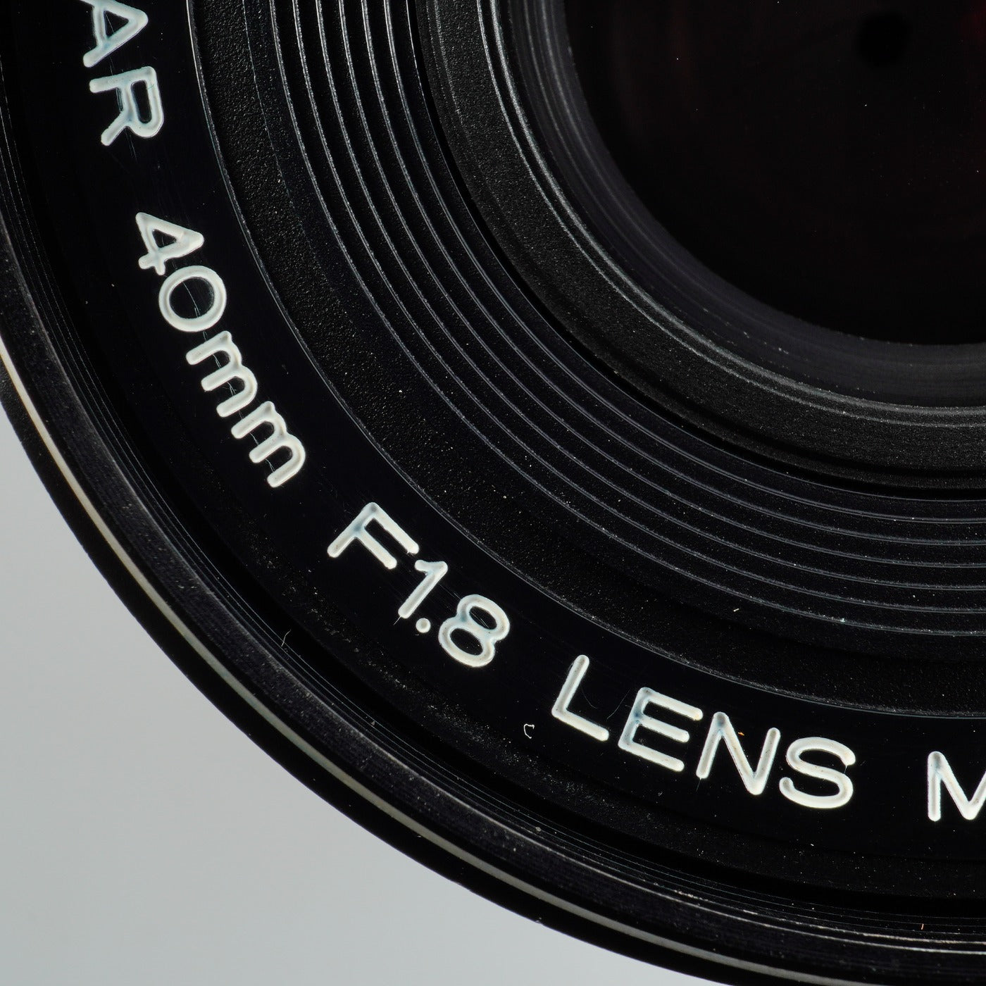 Konica HEXANON AR 40mm F/1.8 単焦点レンズ