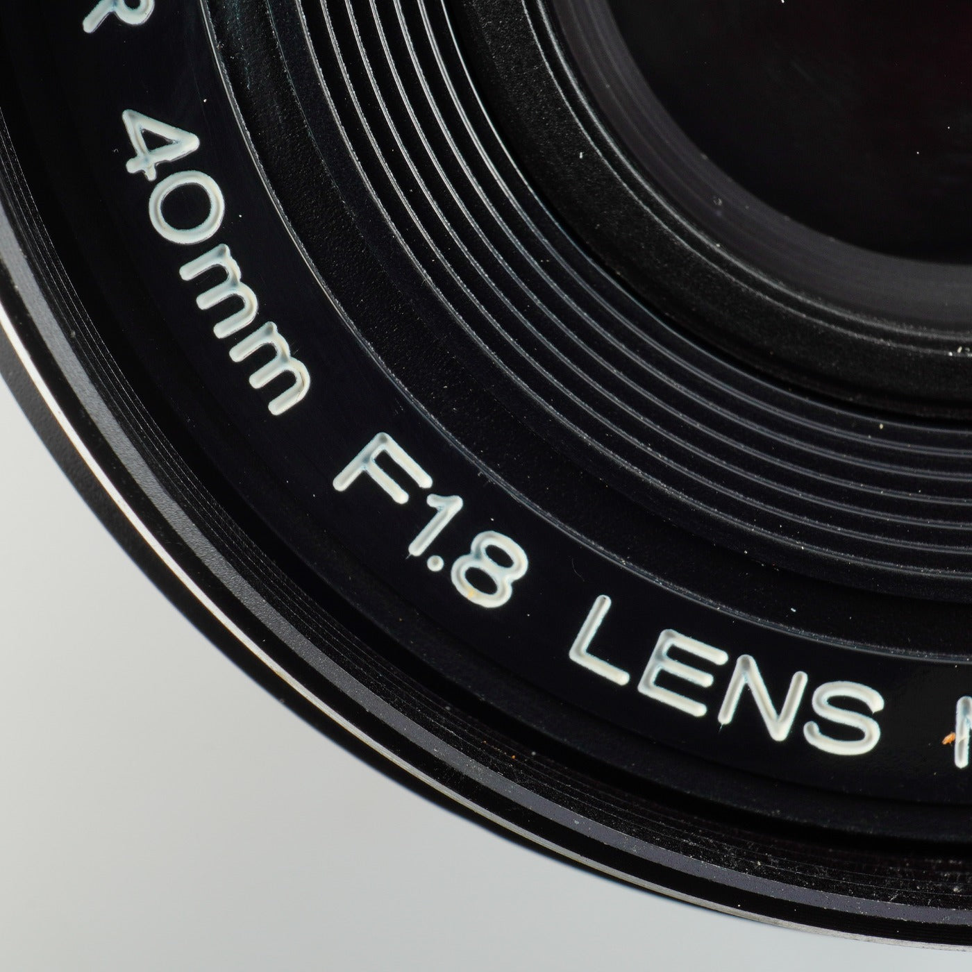 Konica HEXANON AR 40mm F/1.8 単焦点レンズ