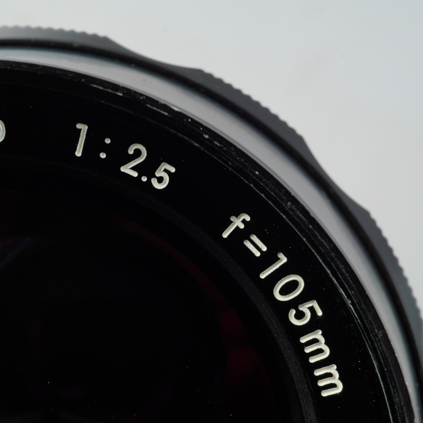 Nikon 非Ai NIKKOR-P Auto 105mm F/2.5 単焦点レンズ