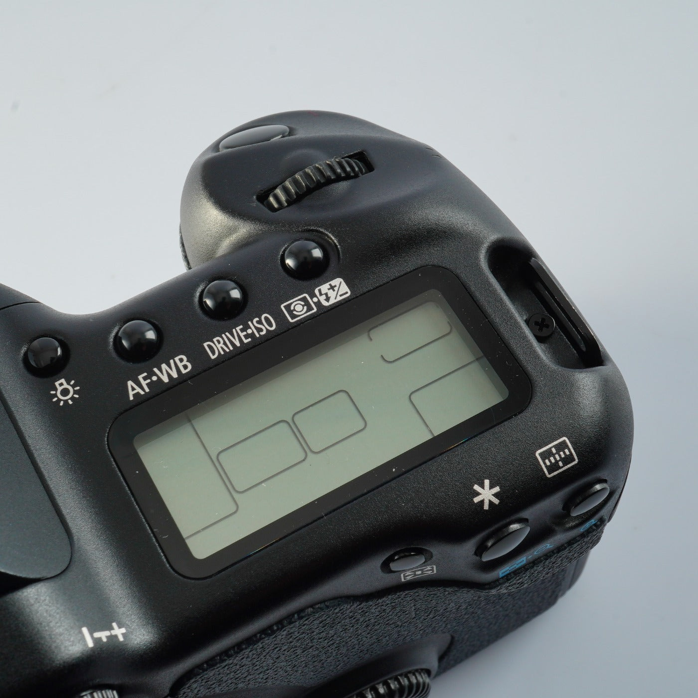 Canon EOS 10D ＋ EF 28-80mm F/3.5-5.6 Ⅴ + CF 2GB デジタル一眼レフカメラ