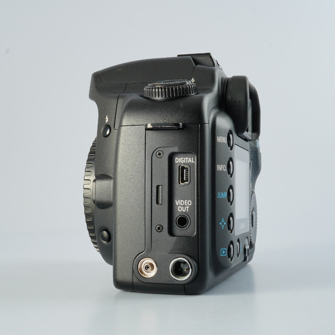 Canon EOS 10D ＋ EF 28-80mm F/3.5-5.6 Ⅴ + CF 2GB デジタル一眼レフカメラ