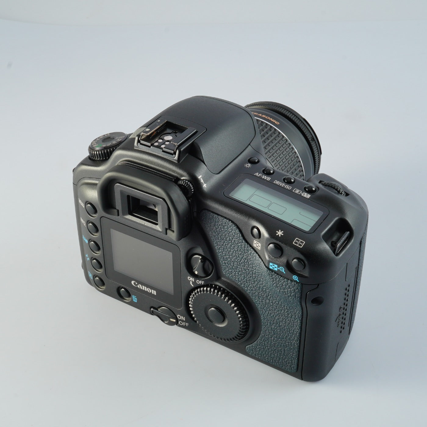 Canon EOS 10D ＋ EF 28-80mm F/3.5-5.6 Ⅴ + CF 2GB デジタル一眼レフカメラ