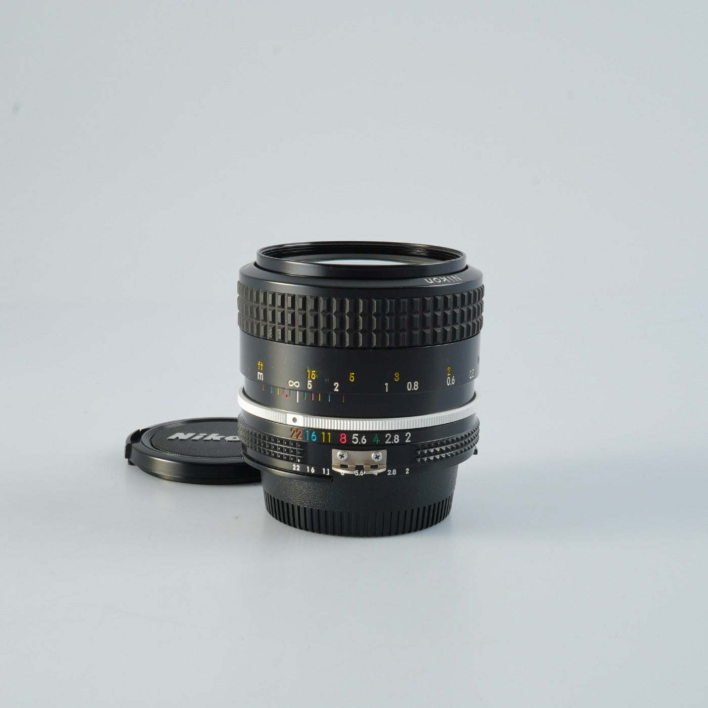 Nikon Ai Nikkor 35mm F/2 単焦点レンズ