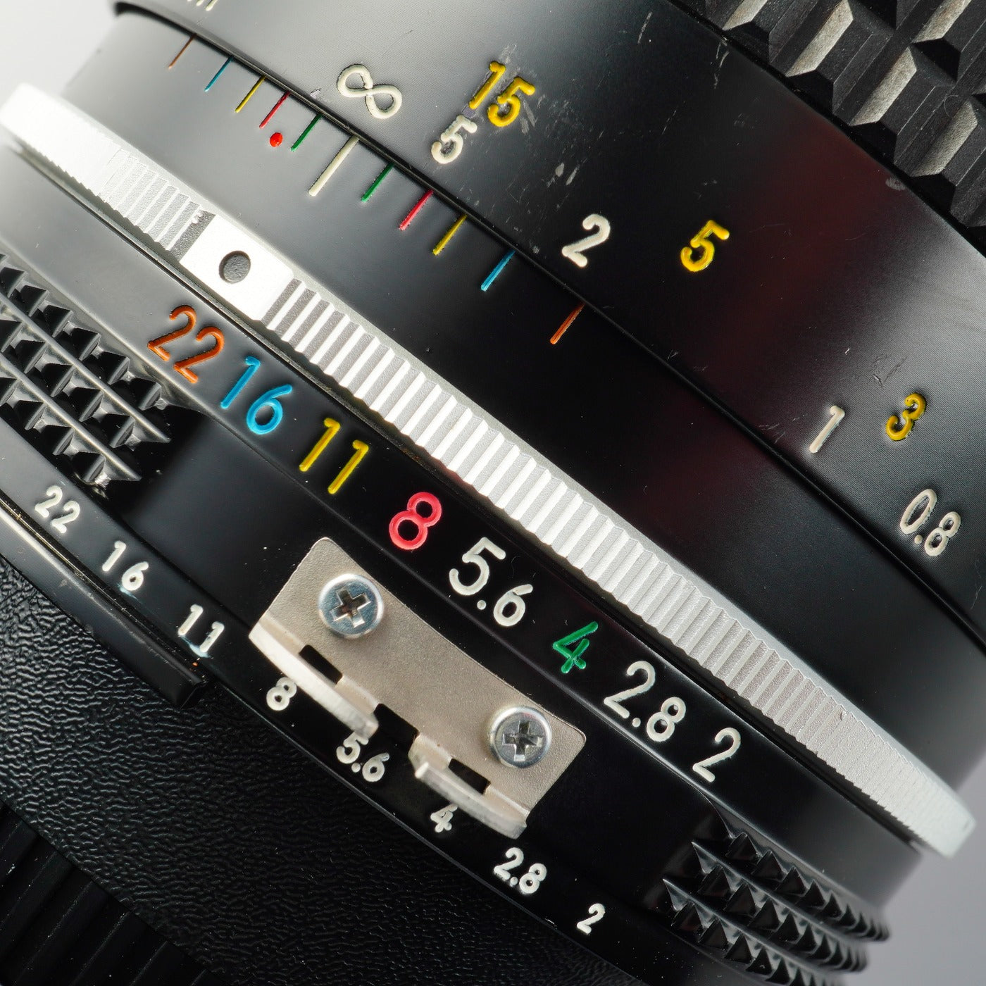 Nikon Ai Nikkor 35mm F/2 単焦点レンズ