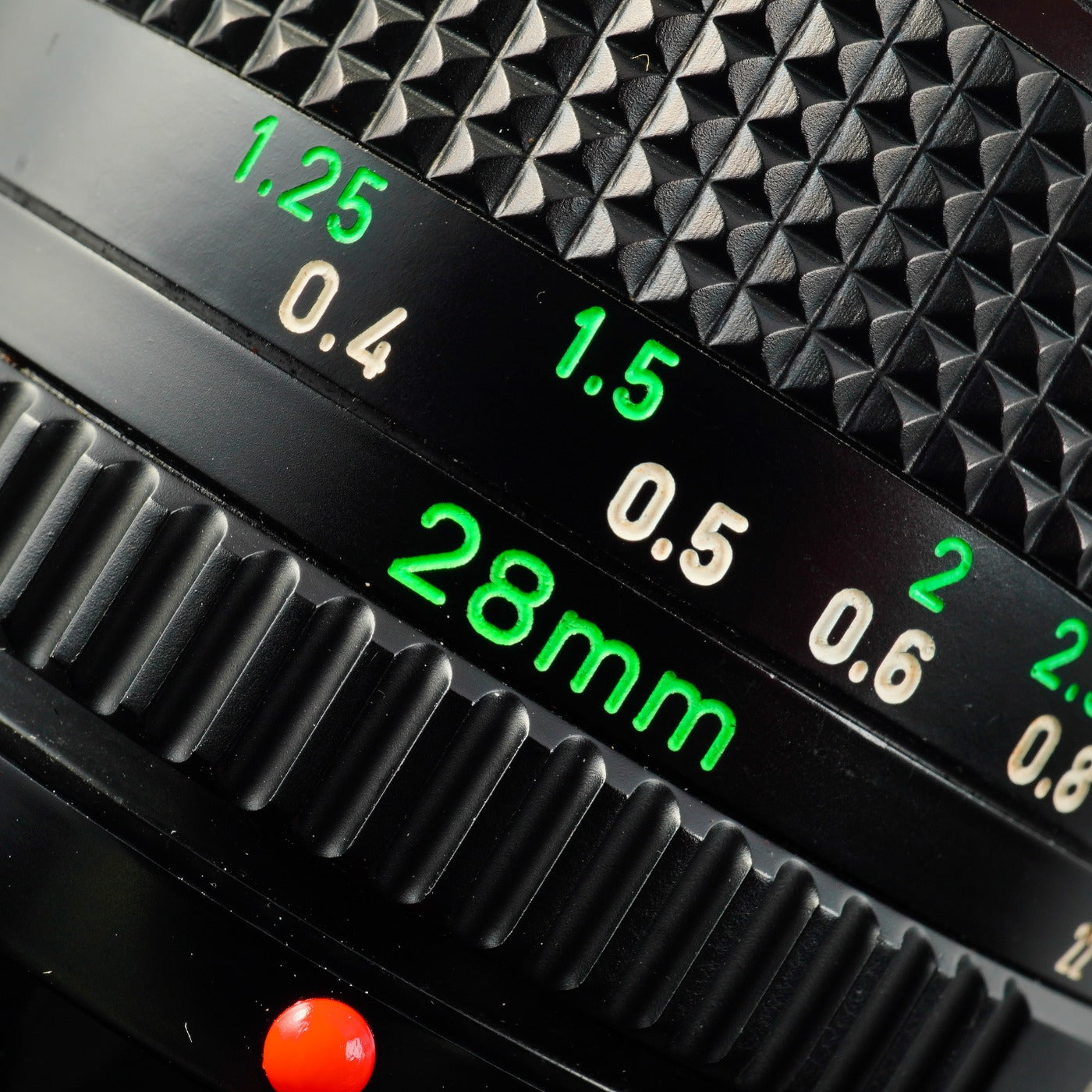 Canon New FD NFD 28mm F/2.8 単焦点レンズ