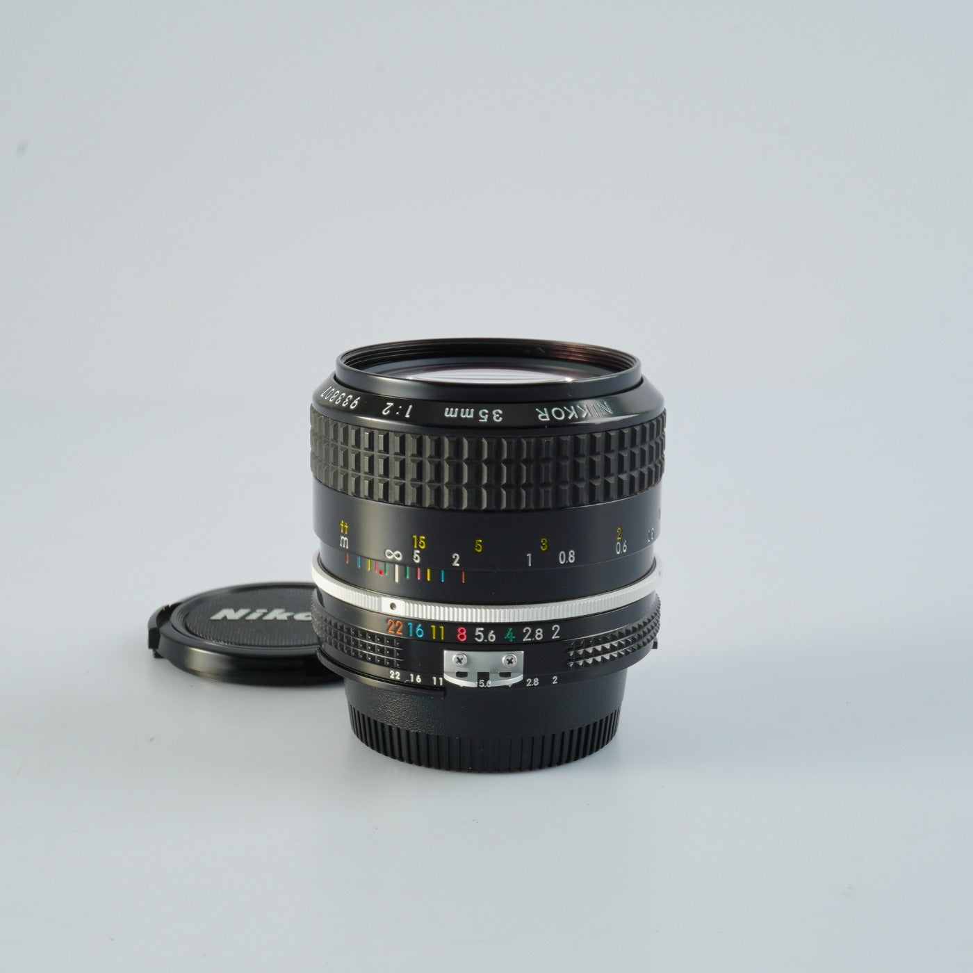 Nikon Ai Nikkor 35mm F/2 単焦点レンズ