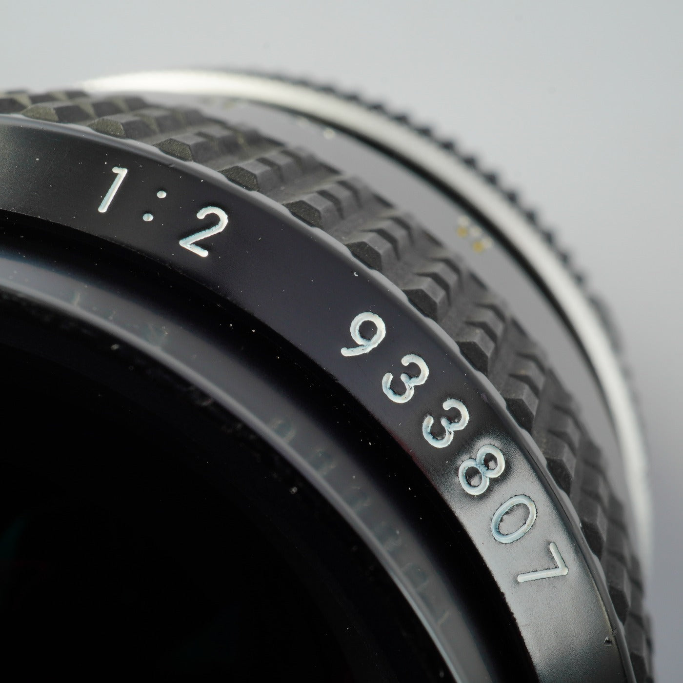 Nikon Ai Nikkor 35mm F/2 単焦点レンズ