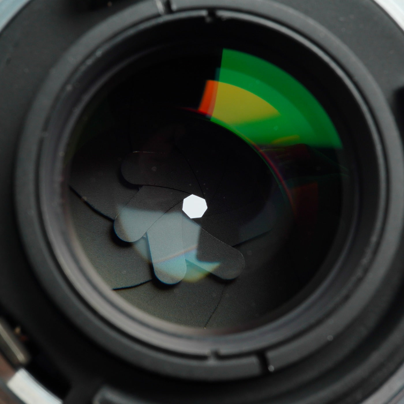 Nikon Ai Nikkor 35mm F/2 単焦点レンズ