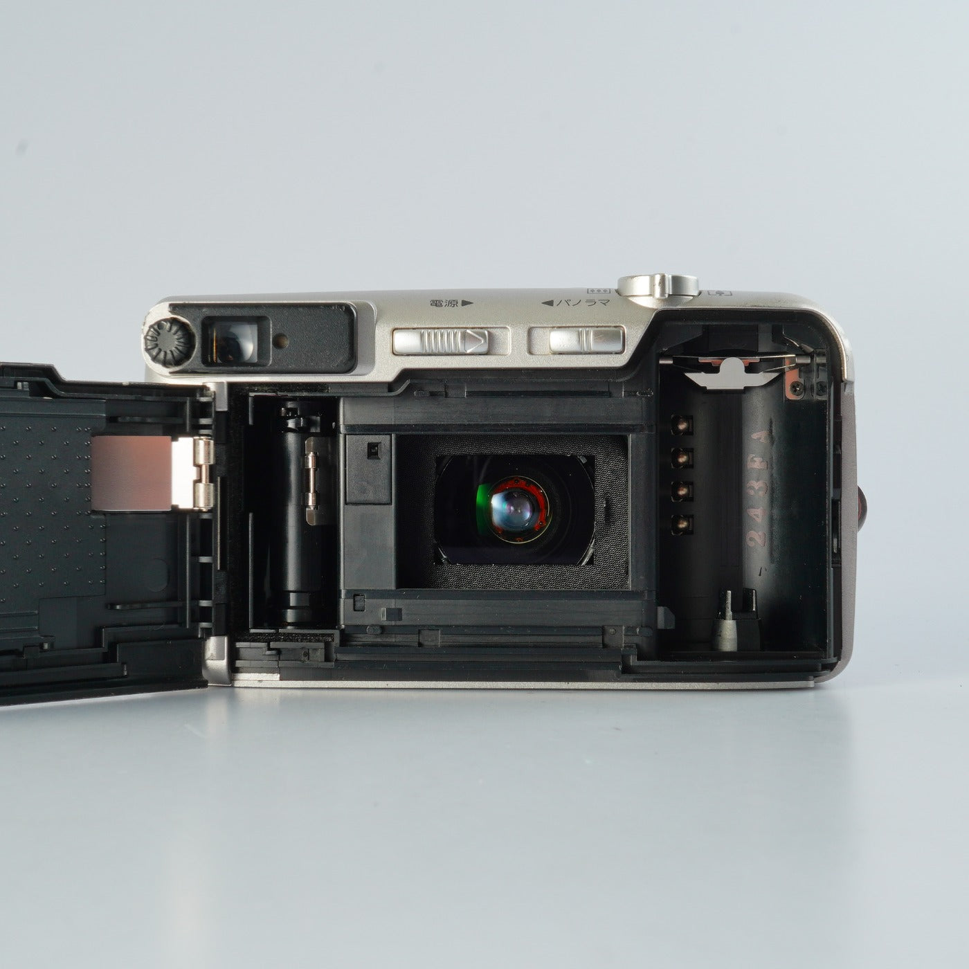 FUJIFILM Silvi 1600 38-160mm F/5.8-12.6 コンパクトフィルムカメラ