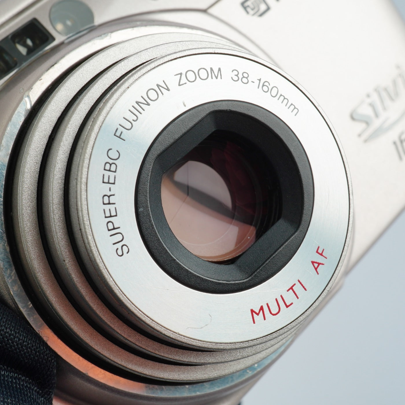 FUJIFILM Silvi 1600 38-160mm F/5.8-12.6 コンパクトフィルムカメラ