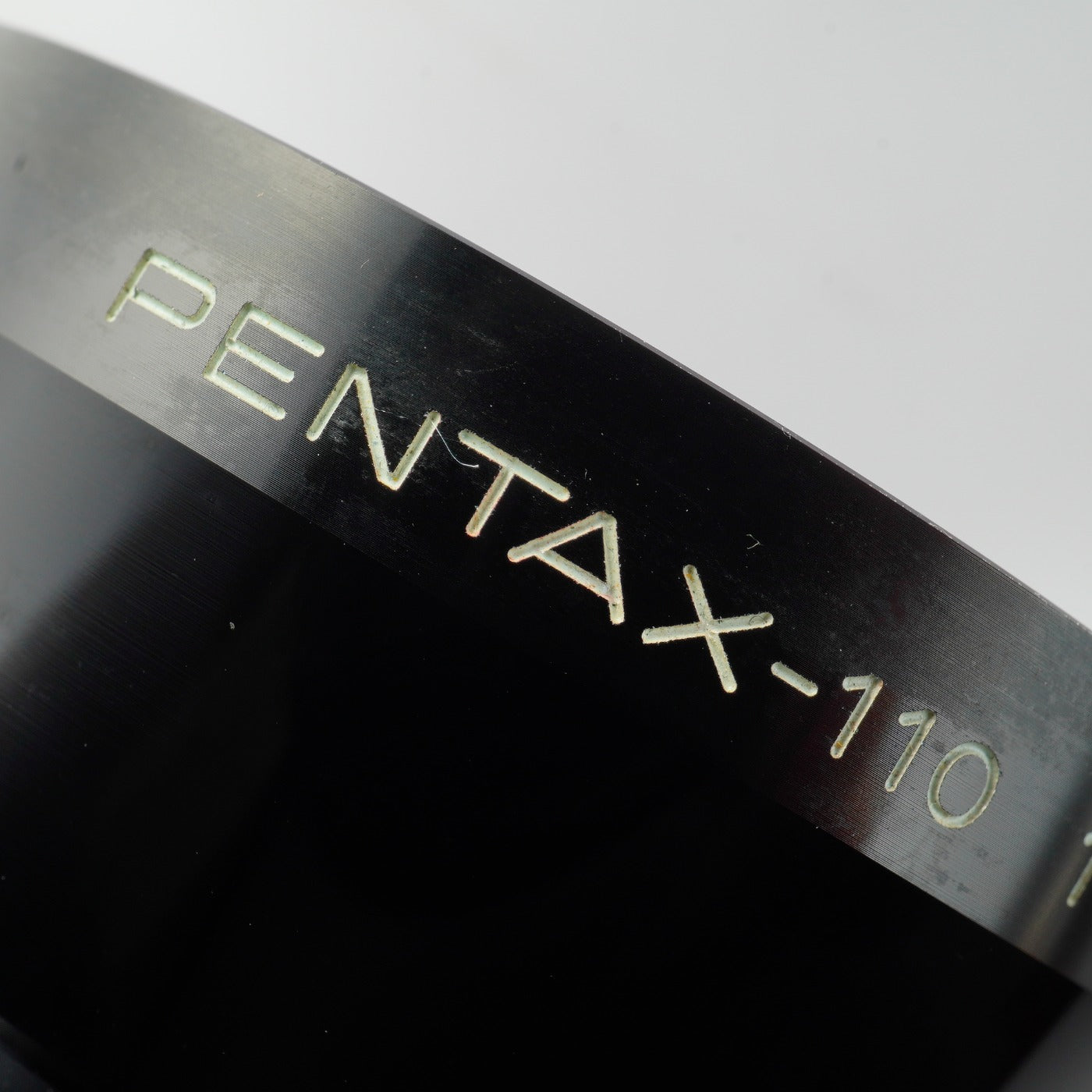 PENTAX 110 70mm F/2.8 (PENTAX 110用)