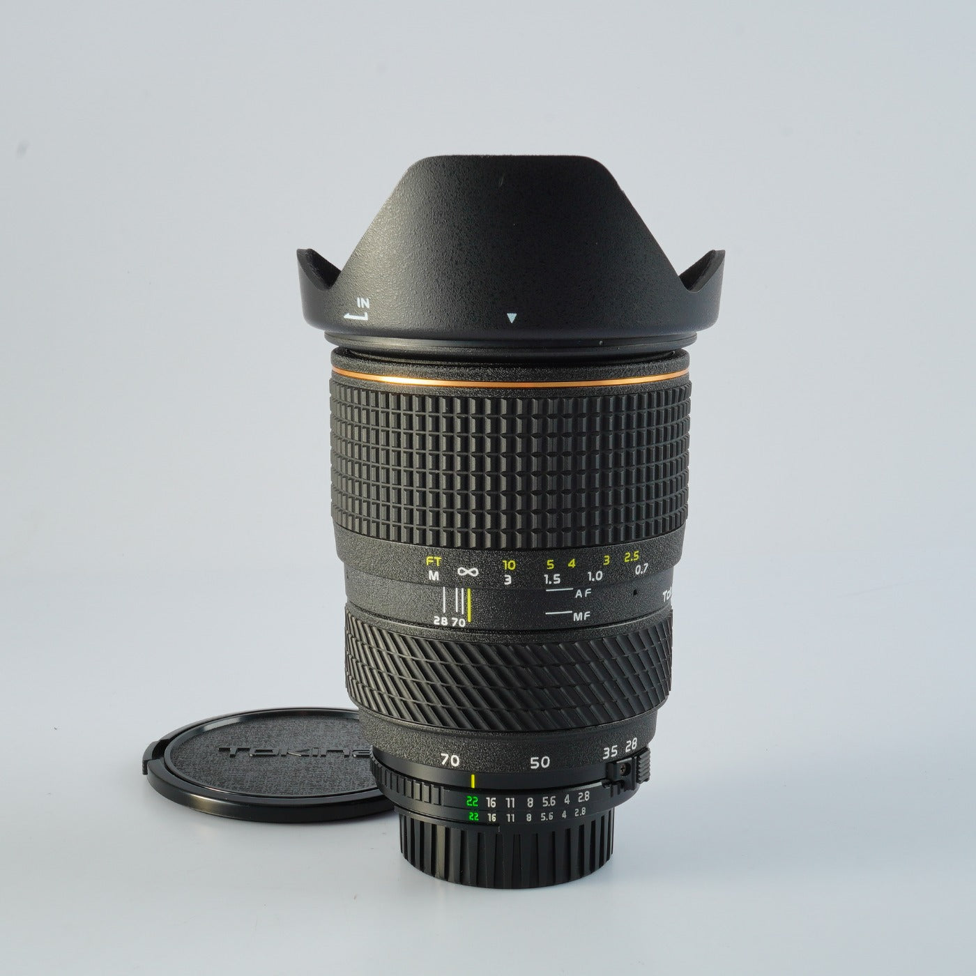Tokina AT-X PRO AF 28-70mm F/2.8 (Nikon F用) ズームレンズ