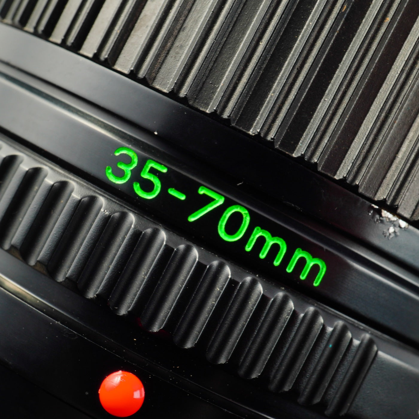 Canon FD 35-70mm F/4 ズームレンズ