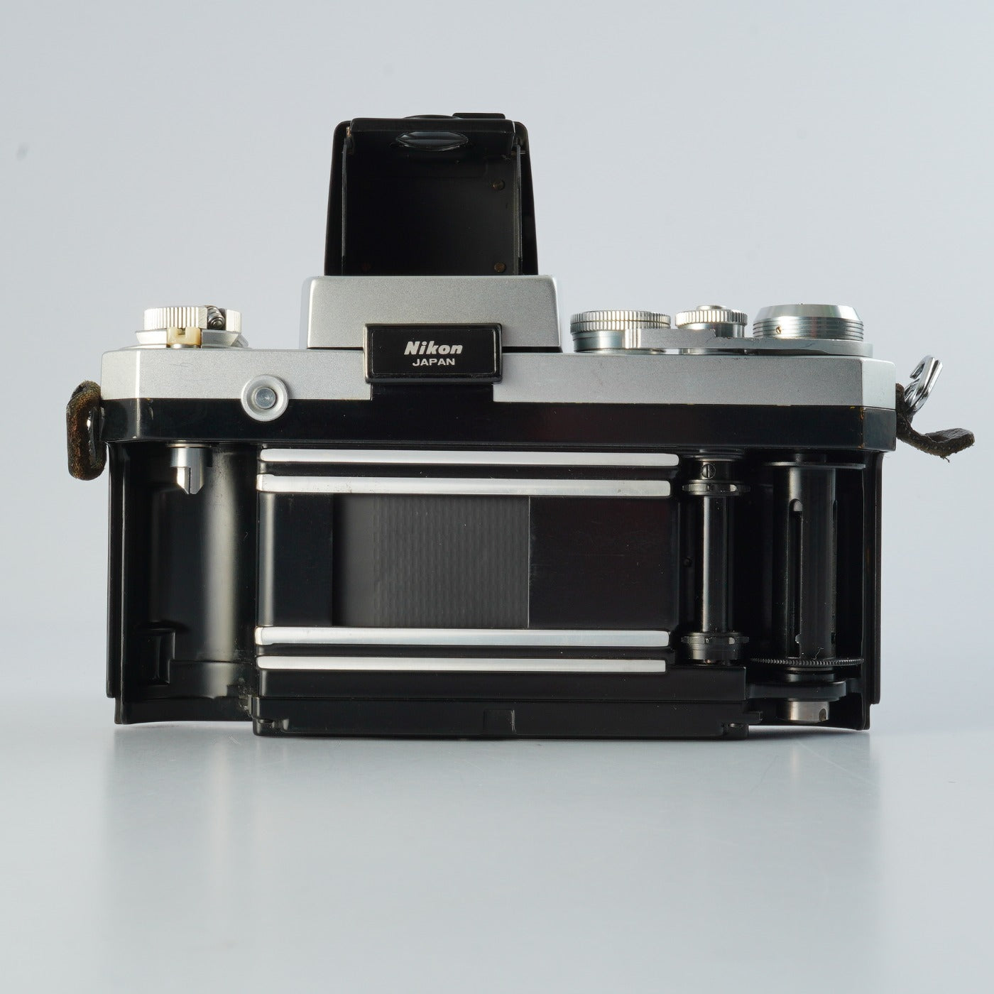 【CLA’d】 Nikon F Silver + Waist level + NIKKOR 50mm F/1.4 MF フィルム一眼レフカメラ