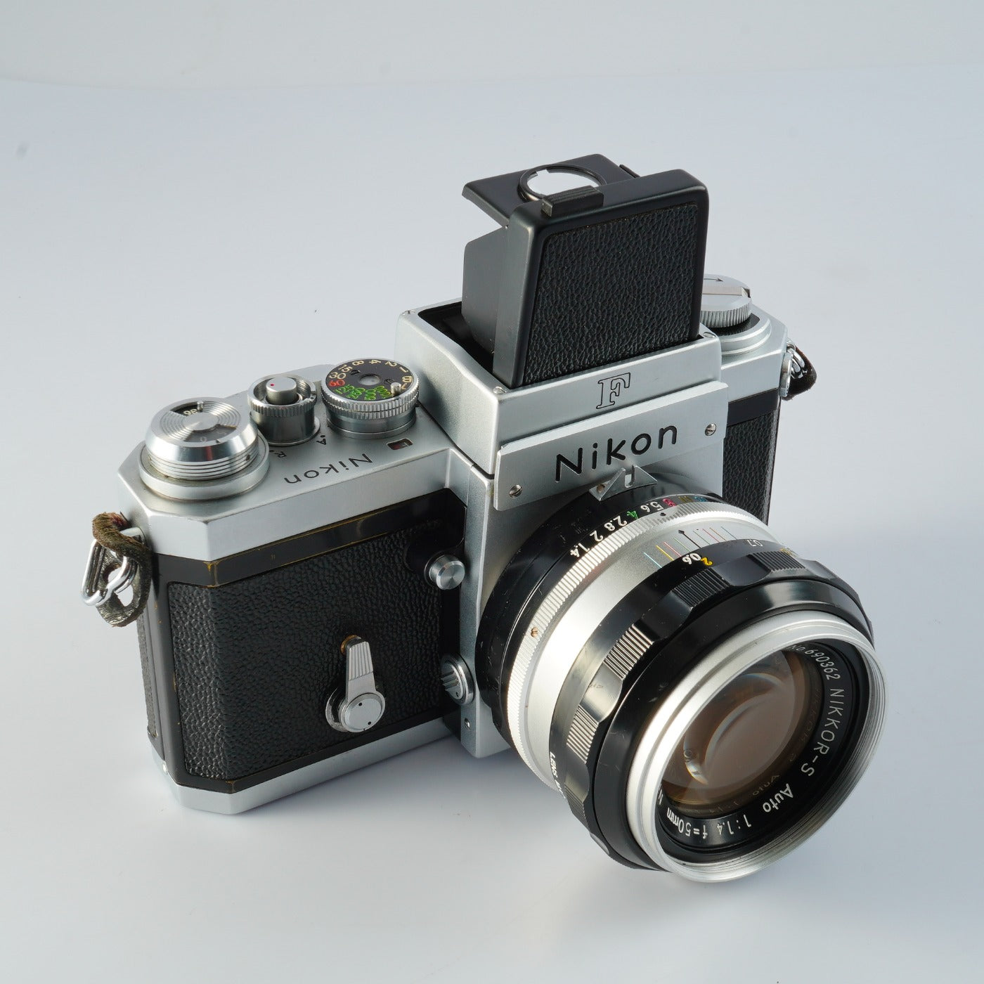 【CLA’d】 Nikon F Silver + Waist level + NIKKOR 50mm F/1.4 MF フィルム一眼レフカメラ