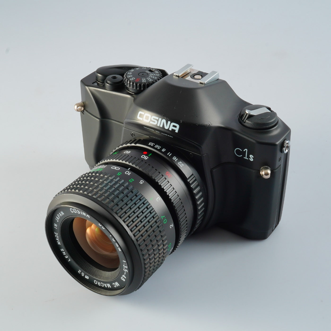 COSINA C1S + 35-70mm F/3.5-4.8 MC MACRO MF フィルム一眼レフカメラ