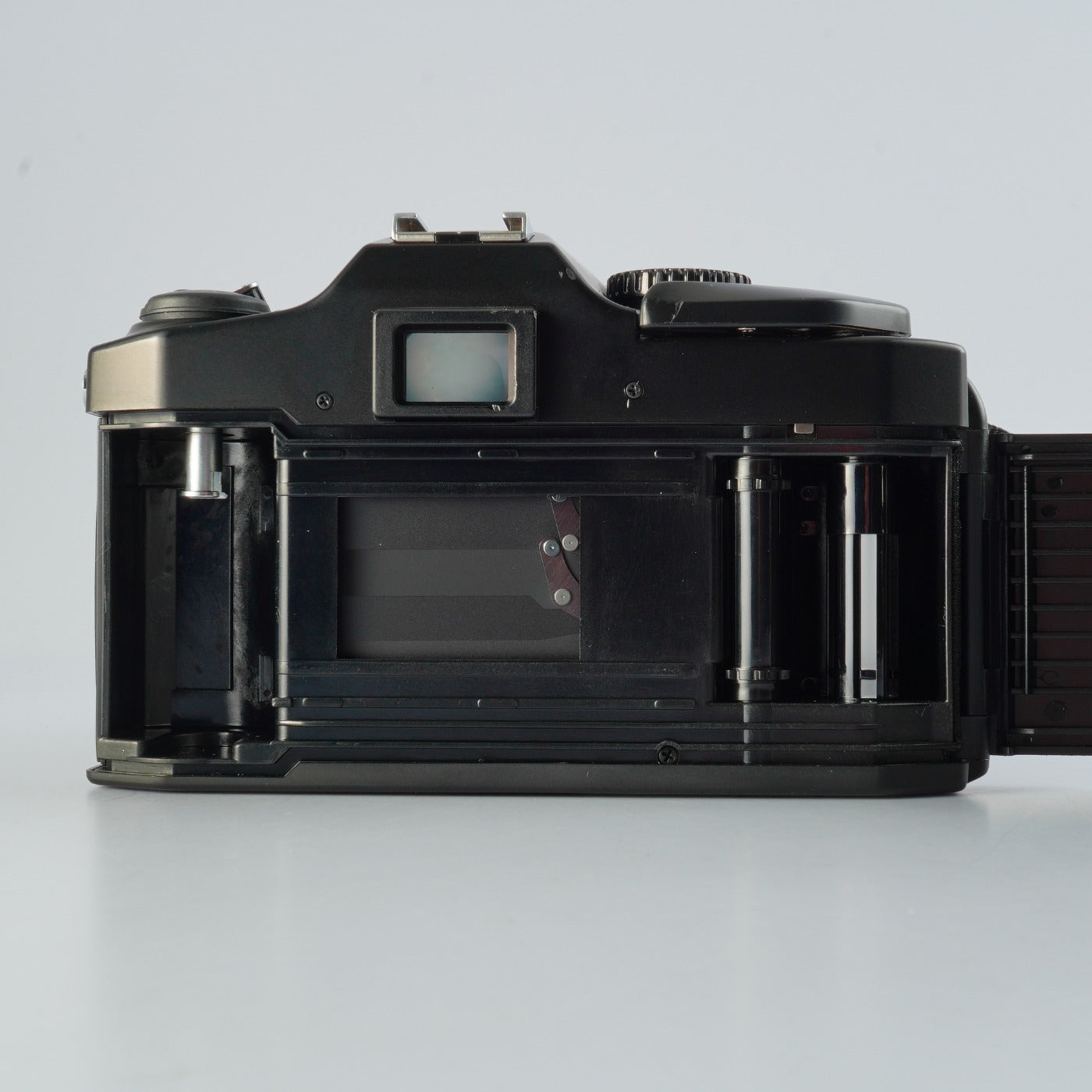 COSINA C1S + 35-70mm F/3.5-4.8 MC MACRO MF フィルム一眼レフカメラ