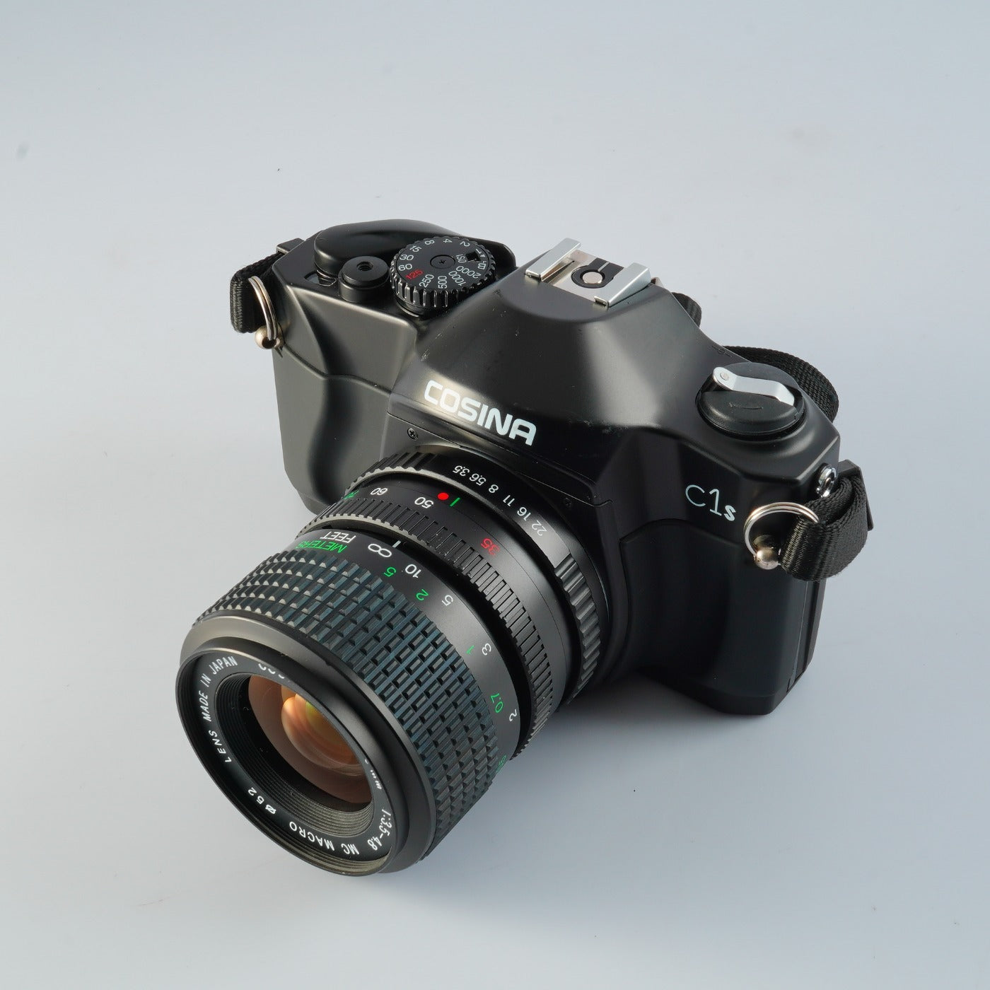 COSINA C1S + 35-70mm F/3.5-4.8 MC MACRO MF フィルム一眼レフカメラ