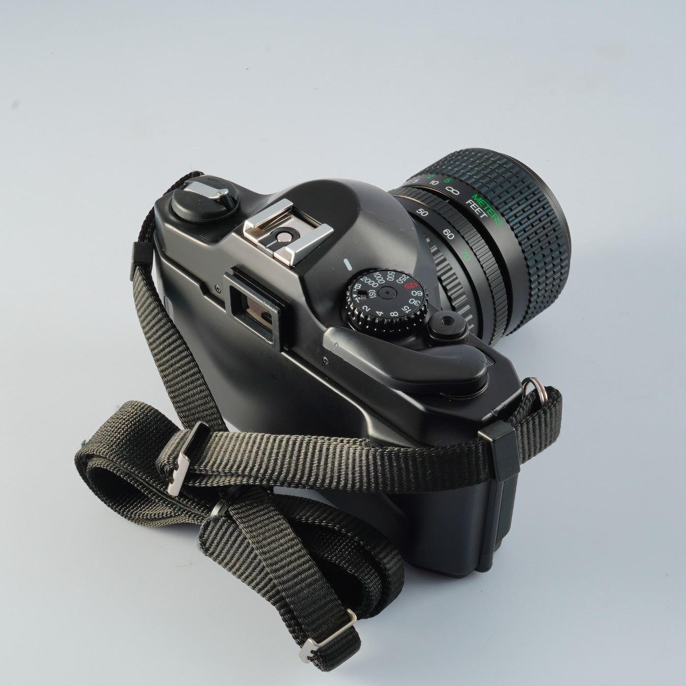 COSINA C1S + 35-70mm F/3.5-4.8 MC MACRO MF フィルム一眼レフカメラ