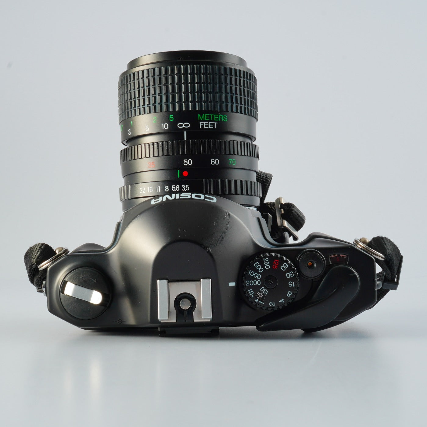 COSINA C1S + 35-70mm F/3.5-4.8 MC MACRO MF フィルム一眼レフカメラ