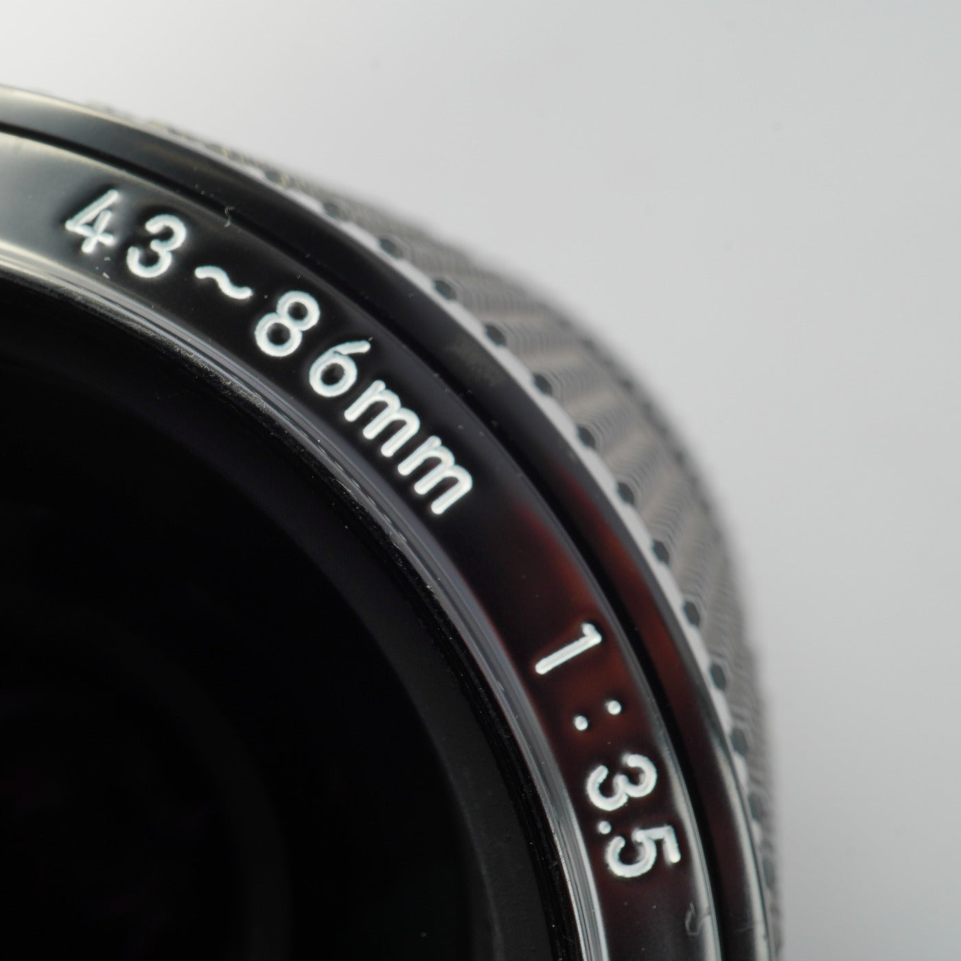 Nikon Ai Zoom-NIKKOR 43-86mm F/3.5 ズームレンズ