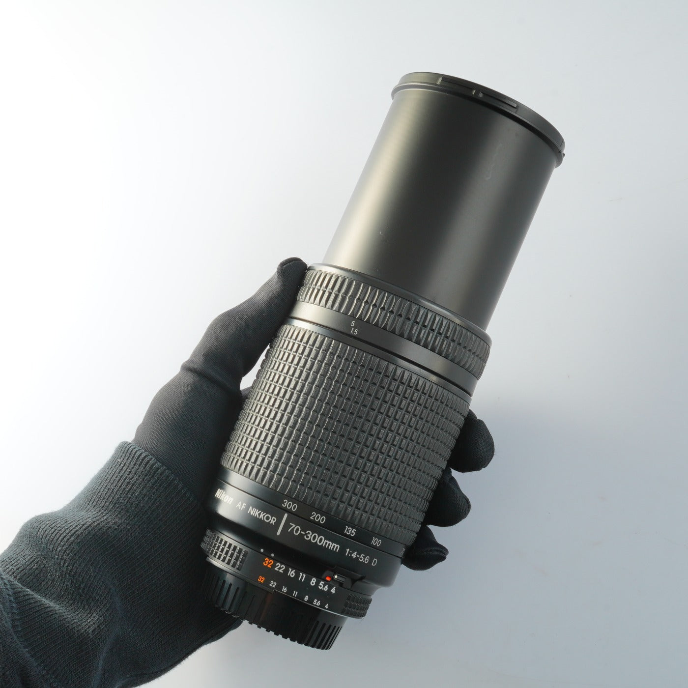 Nikon AF NIKKOR 70-300mm F/4-5.6 D ズームレンズ