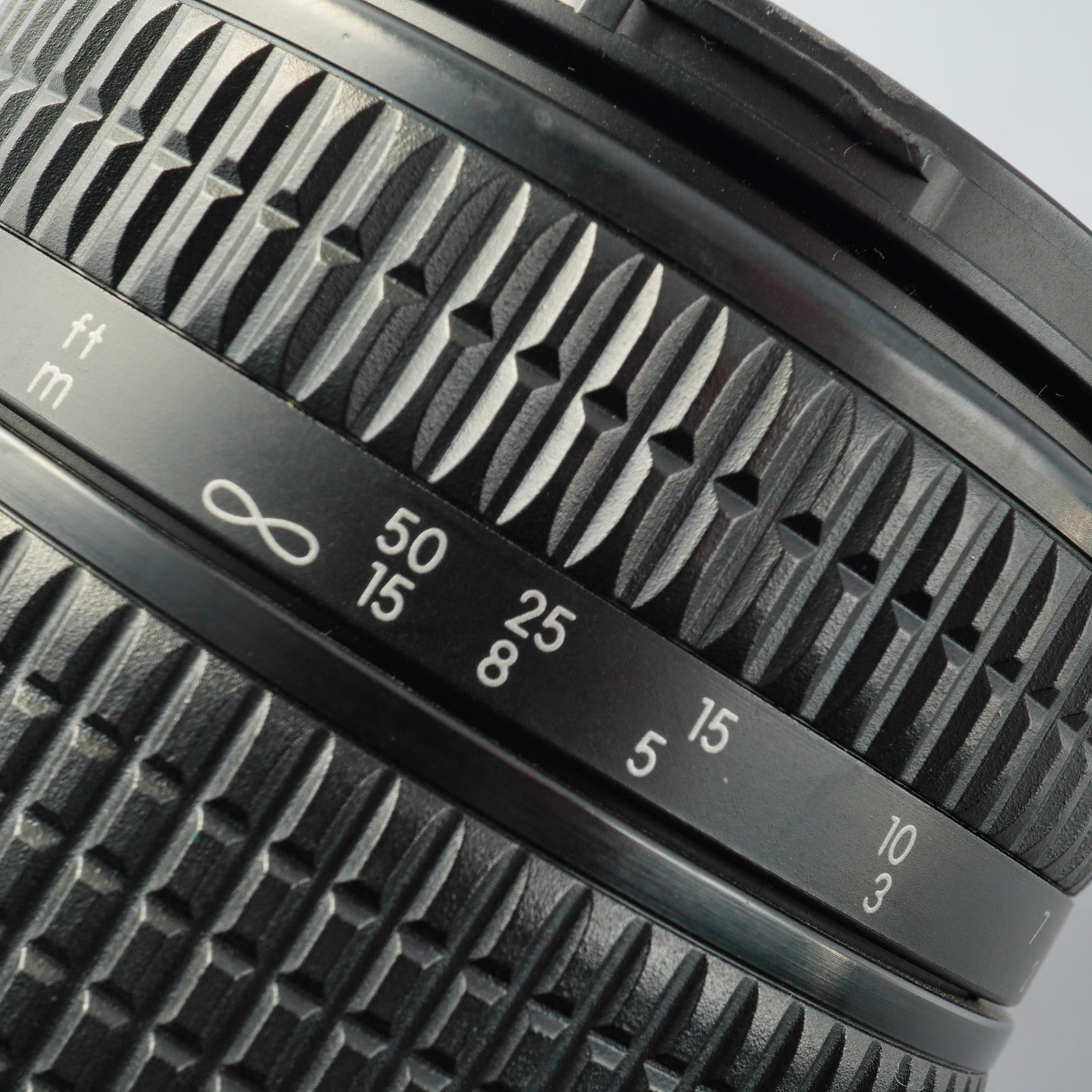 Nikon AF NIKKOR 70-300mm F/4-5.6 D ズームレンズ