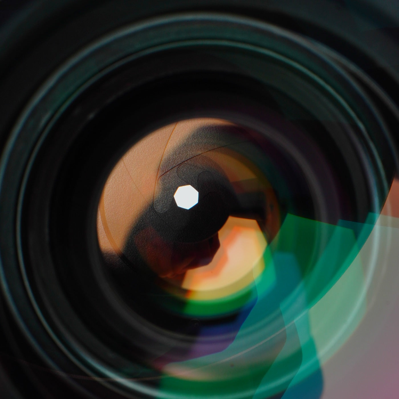 Nikon AF NIKKOR 28-85mm F/3.5-4.5 ズームレンズ