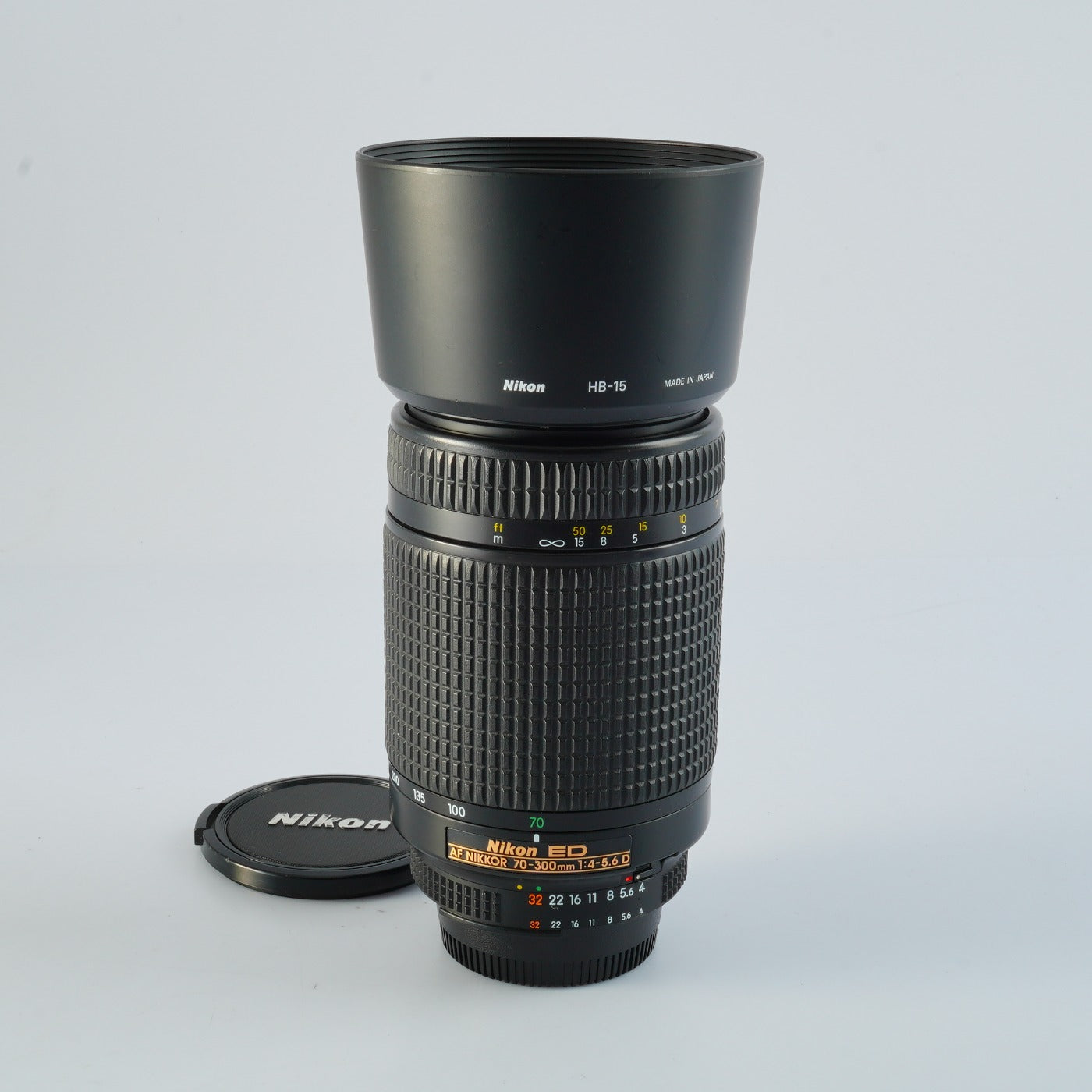 Nikon AF NIKKOR 70-300mm F/4-5.6 D ED ズームレンズ