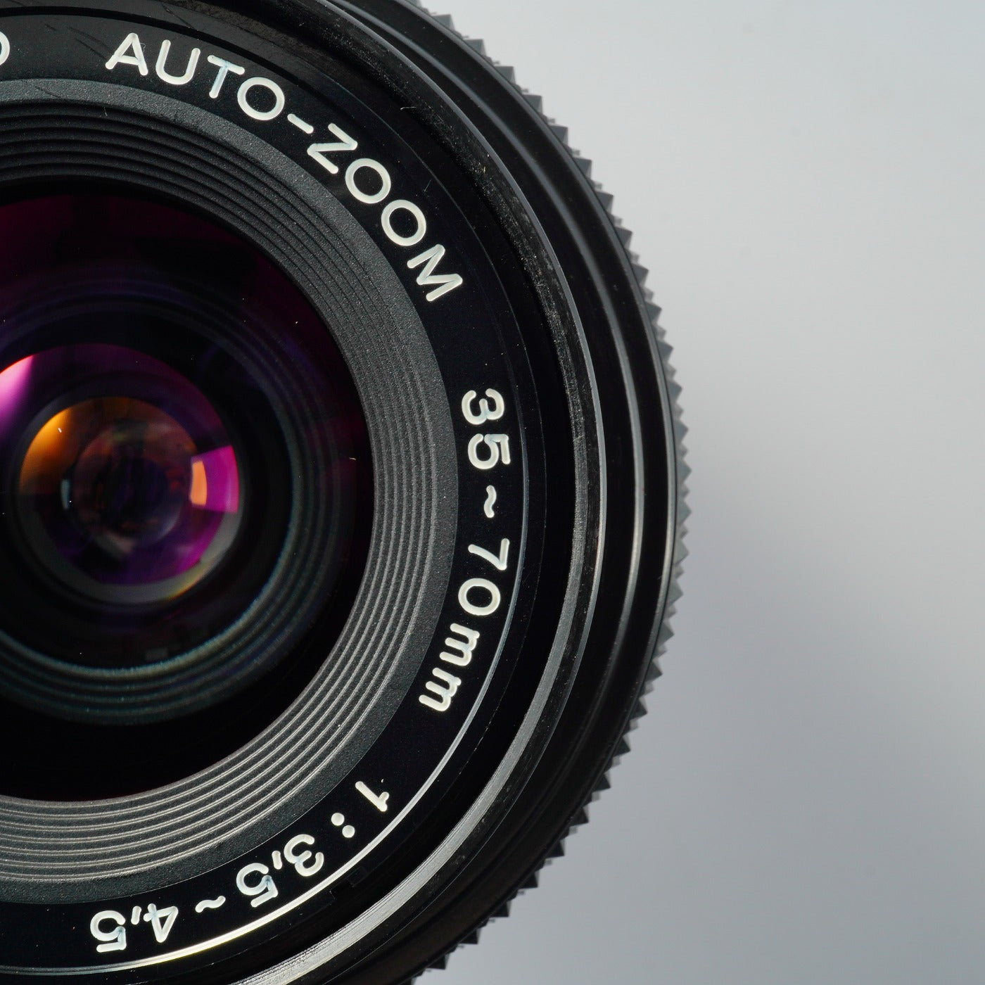 OLYMPUS OM-SYSTEM S ZUIKO AUTO-ZOOM 35-70 mm F/3,5-4,5 Zoomobjektiv