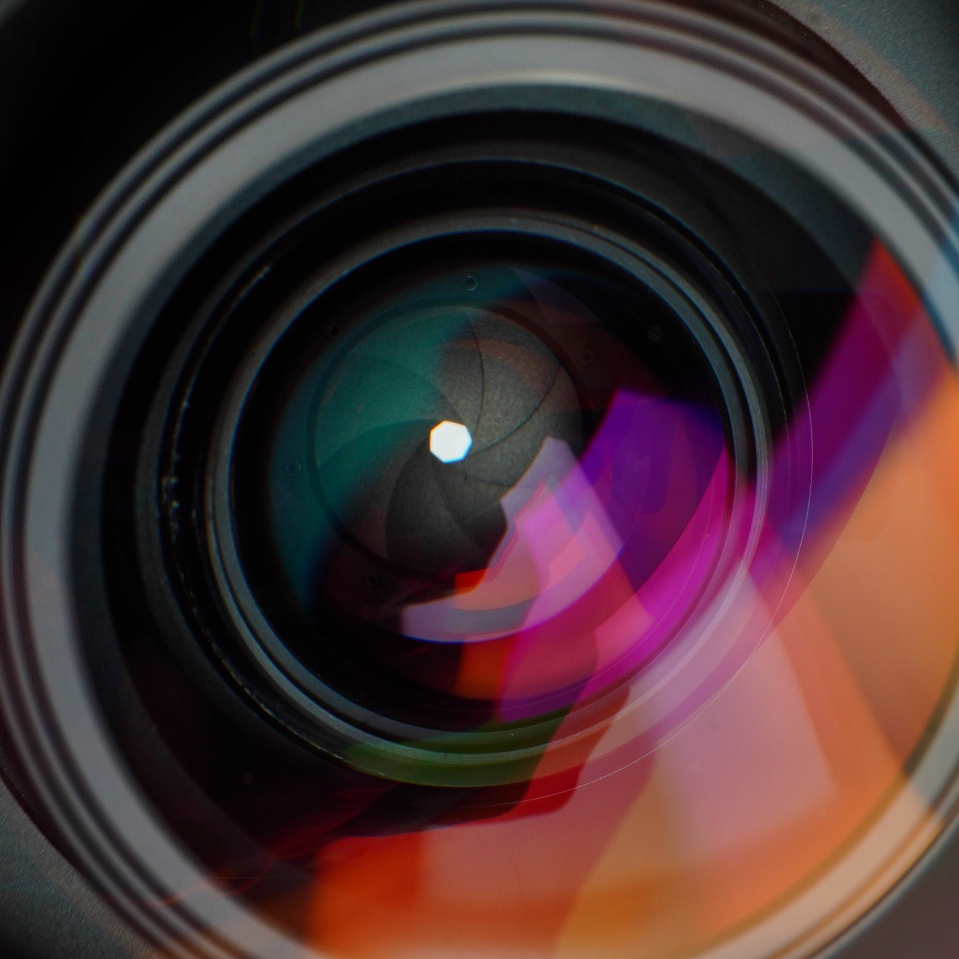 MINOLTA MD ZOOM 35-105mm F/3.5-4.5 ズームレンズ – 山田写真機店