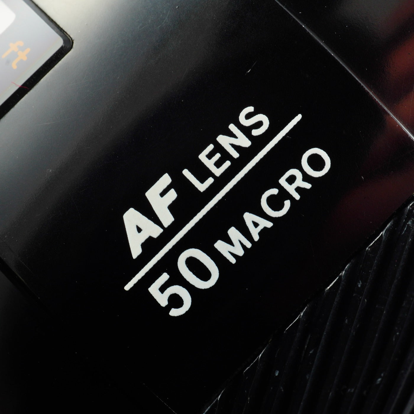 MINOLTA AF MACRO 50mm F/2.8 prime lens