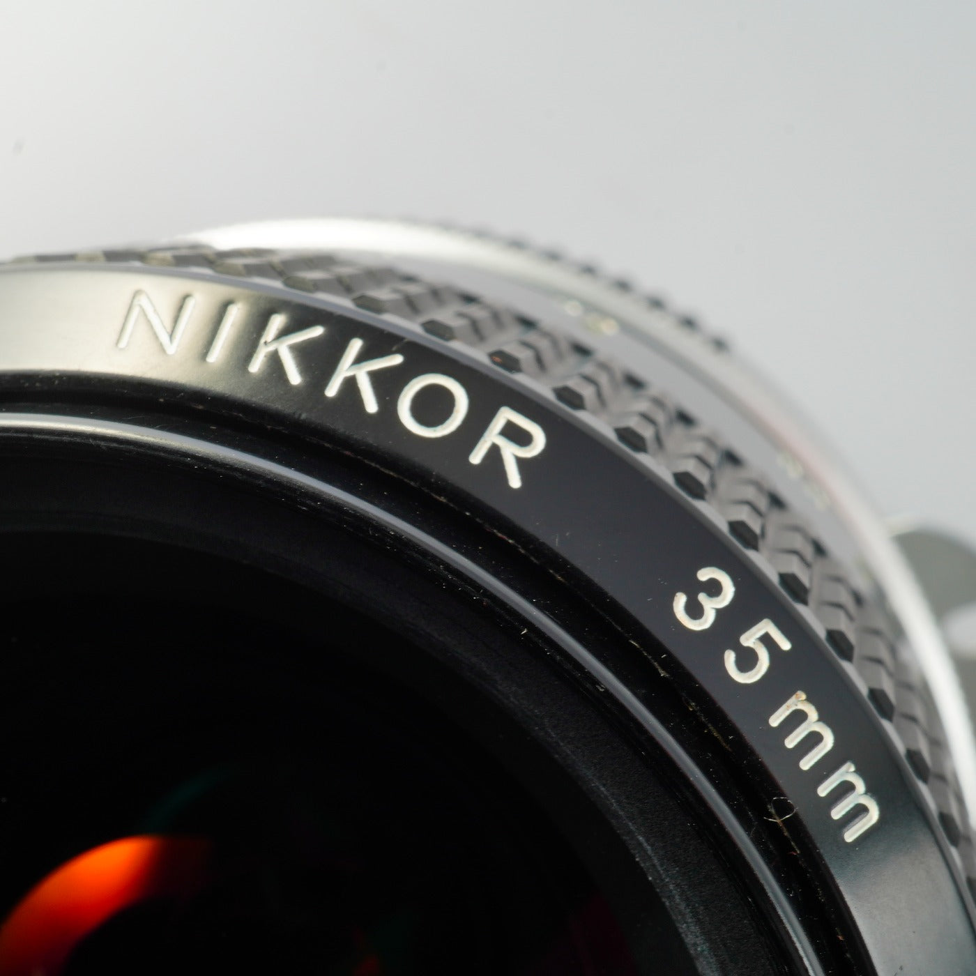 Nikon non-Ai Nikkor 35mm F/2 prime lens