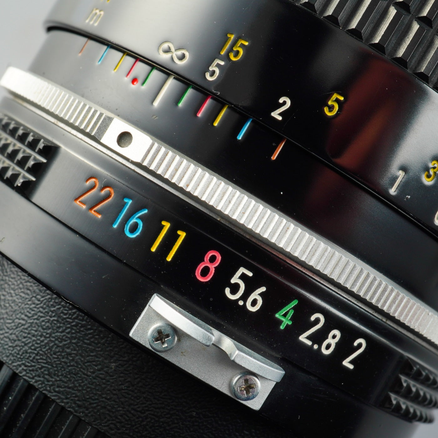 Nikon non-Ai Nikkor 35mm F/2 prime lens