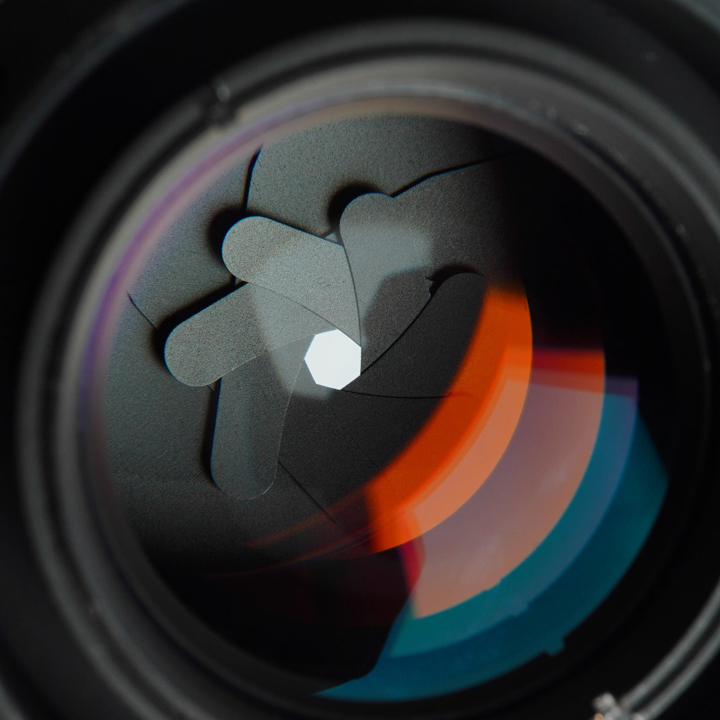 Nikon non-Ai Nikkor 35mm F/2 prime lens
