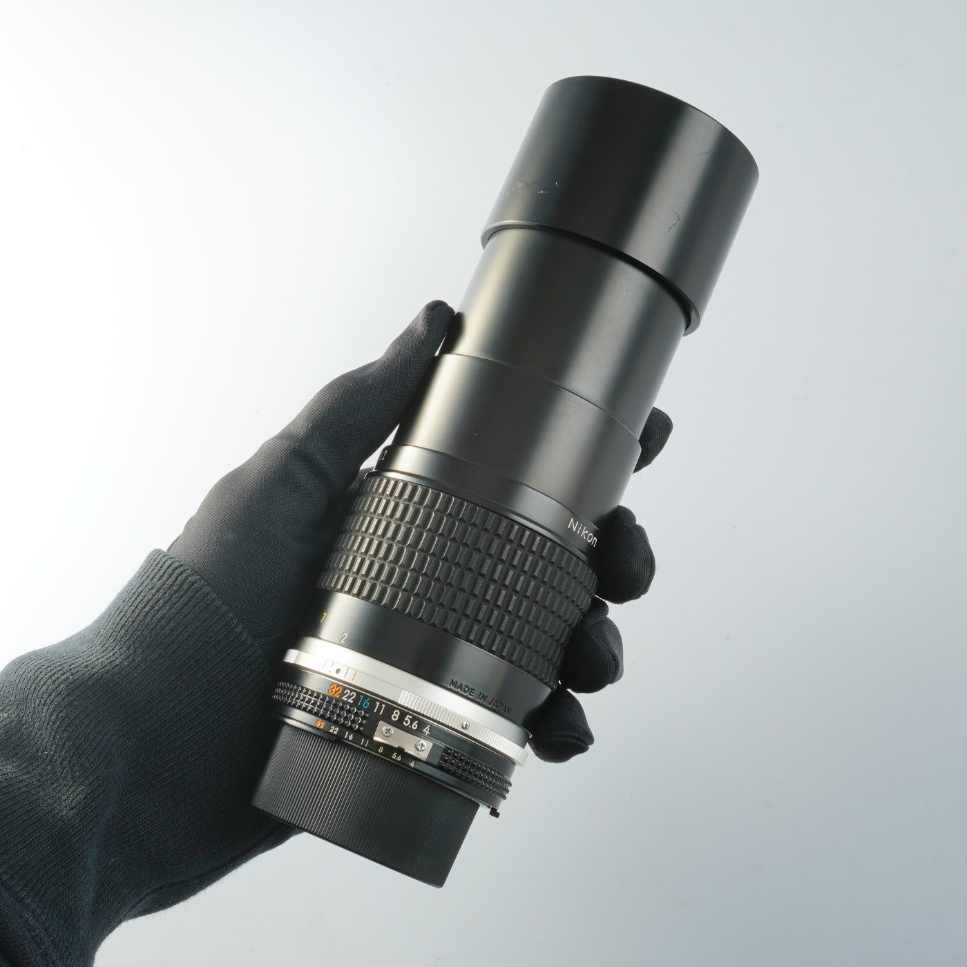 Nikon Ai-S NIKKOR 200mm F/4 prime lens