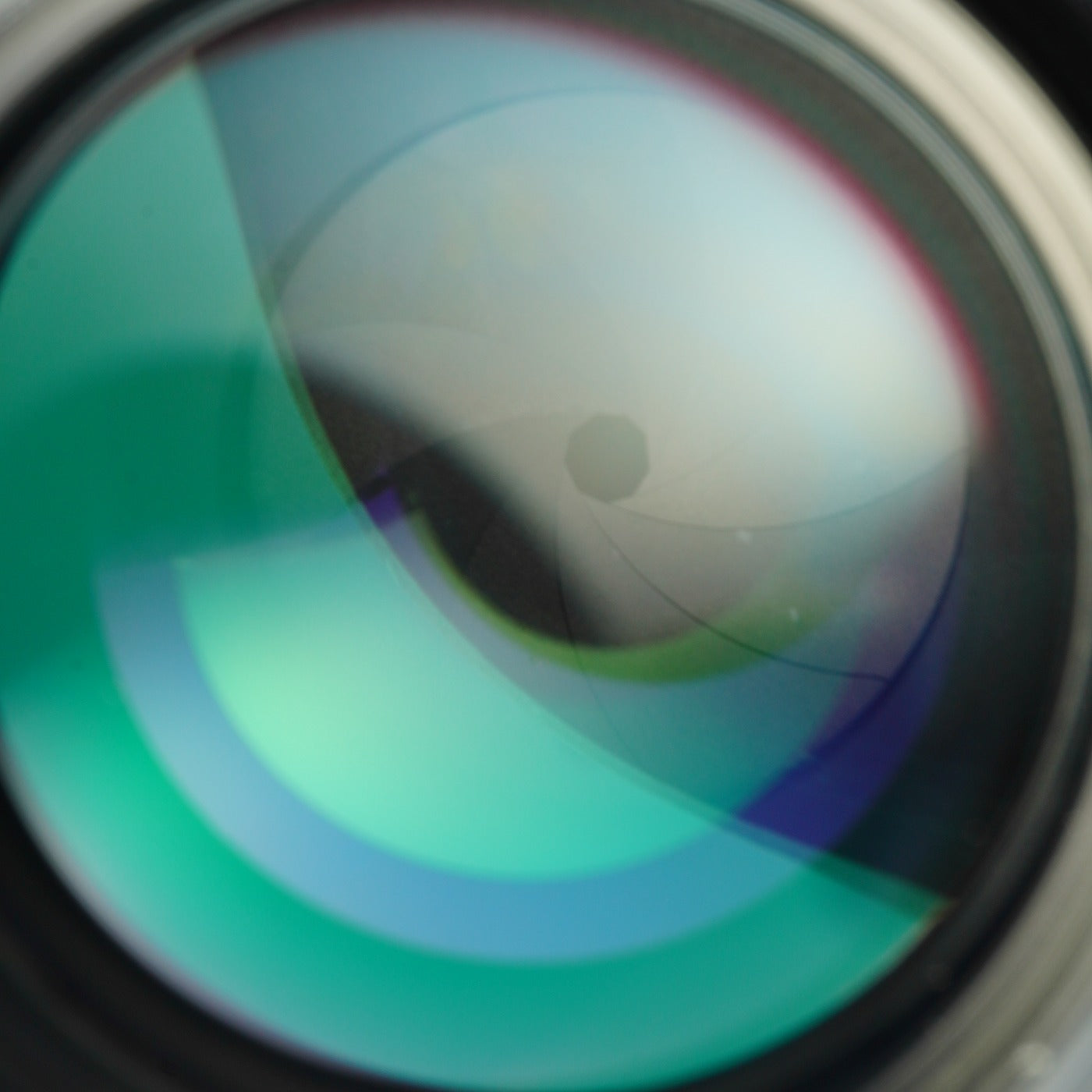 Nikon Ai-S NIKKOR 200mm F/4 prime lens