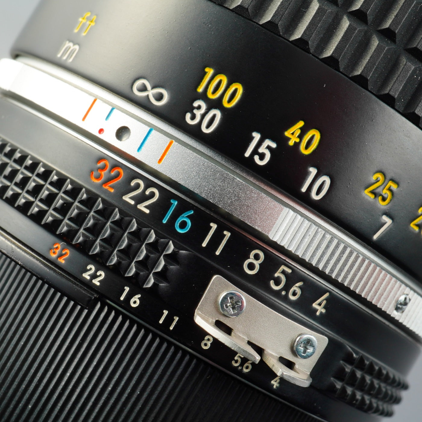Nikon Ai-S NIKKOR 200mm F/4 prime lens