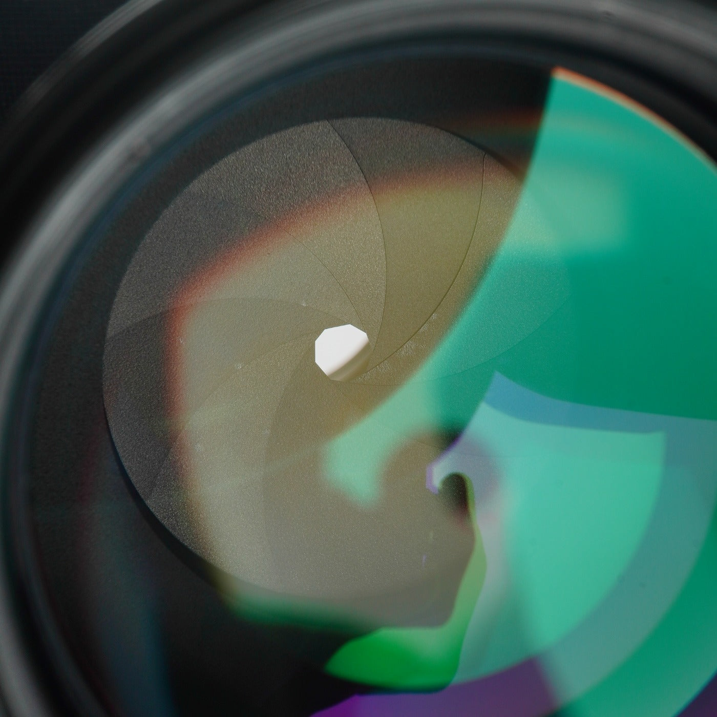 Nikon Ai-S NIKKOR 200mm F/4 prime lens