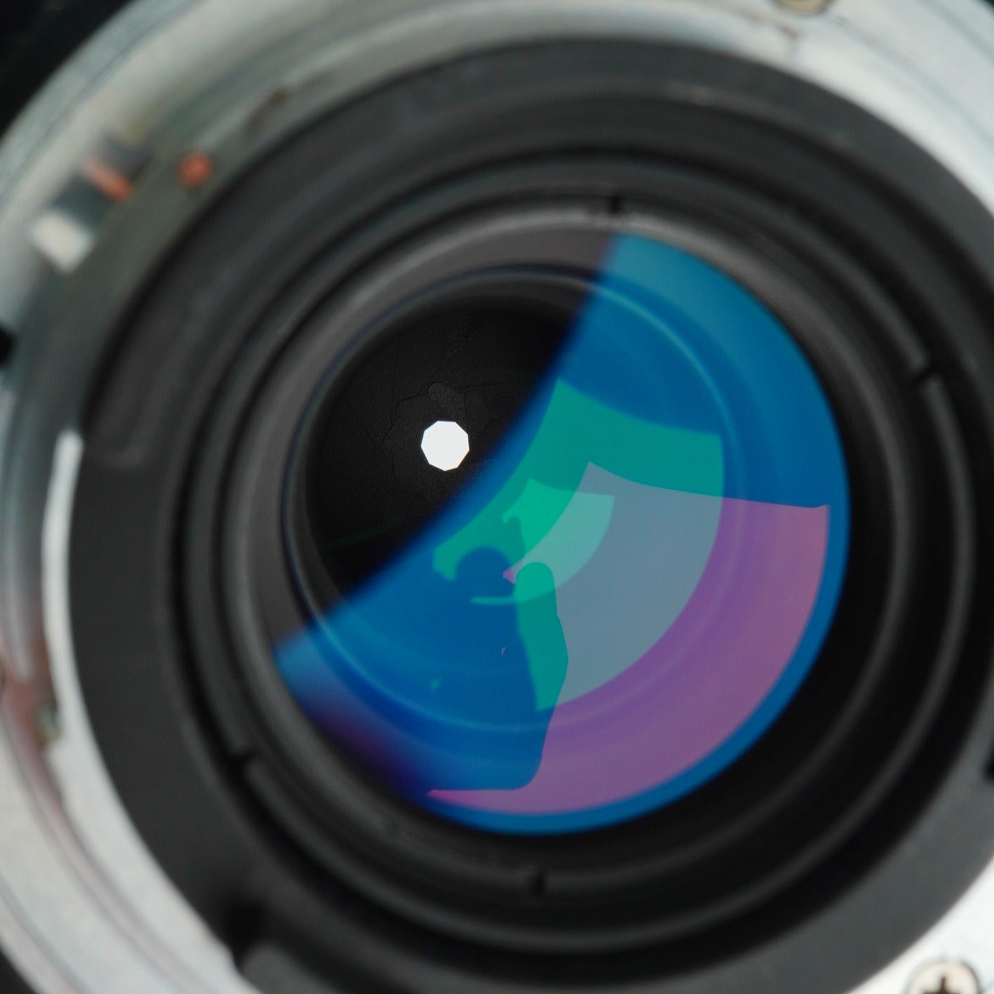 Nikon Ai-S NIKKOR 200mm F/4 prime lens