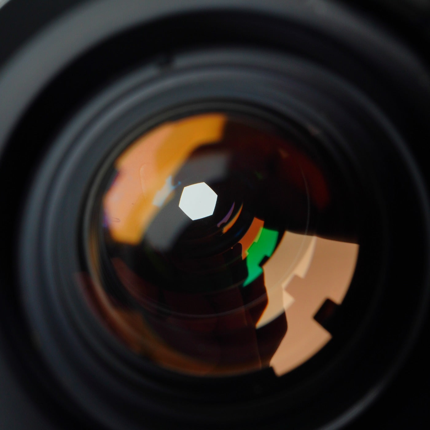 MINOLTA MD ZOOM 35-105mm F/3.5-4.5 Zoom Lens
