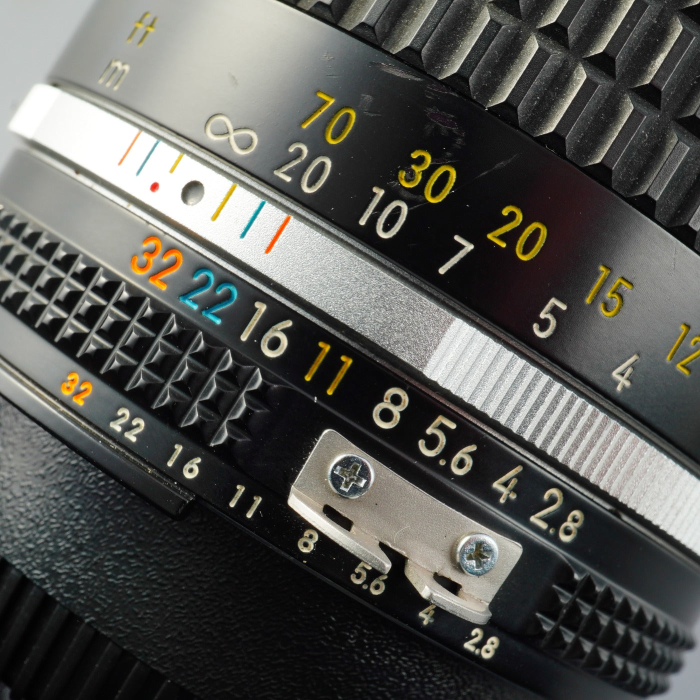 Nikon Ai-S NIKKOR 135mm F/2.8 Prime Lens