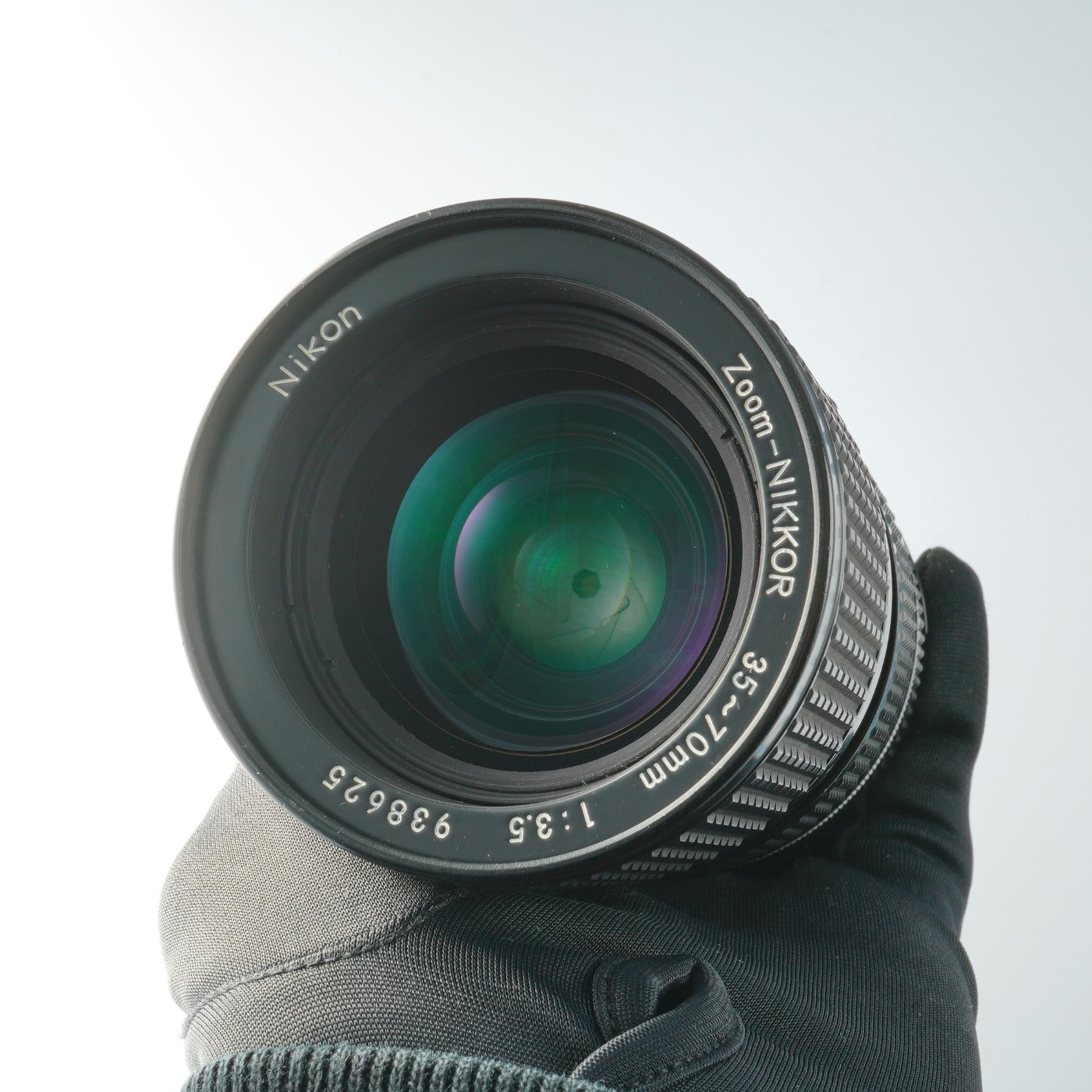 Nikon Ai-S Zoom-NIKKOR 35-70mm F/3.5 MACRO Zoom Lens