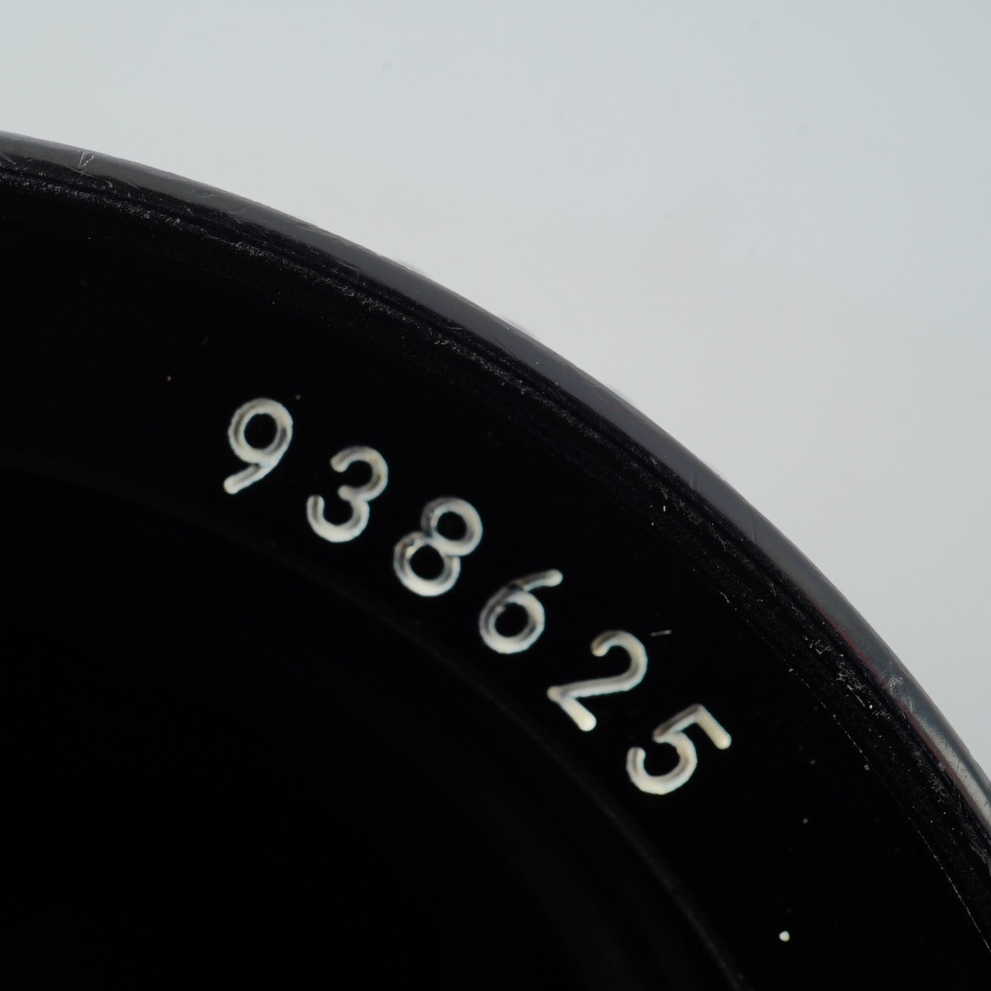 Nikon Ai-S Zoom-NIKKOR 35-70mm F/3.5 MACRO Zoom Lens